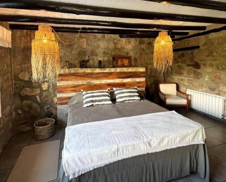 Establecimiento La Soleada suites de campo
