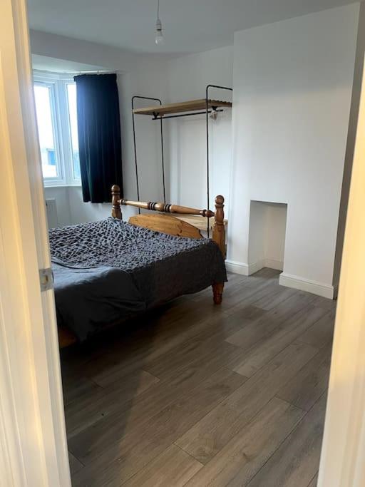 4 Bedroom, Spacious House view 2