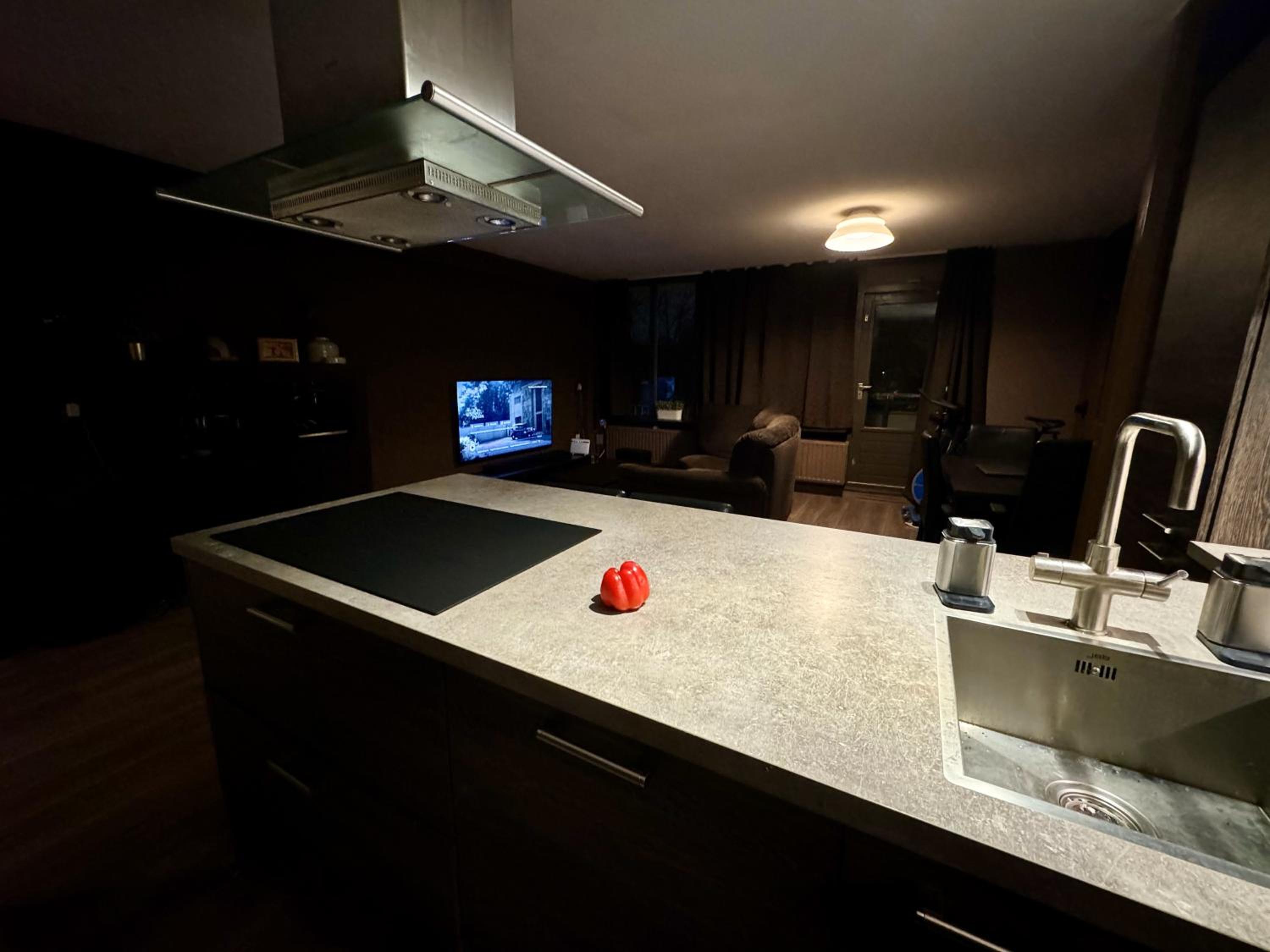 500-Mb Hi-Tech Silent Work-Home