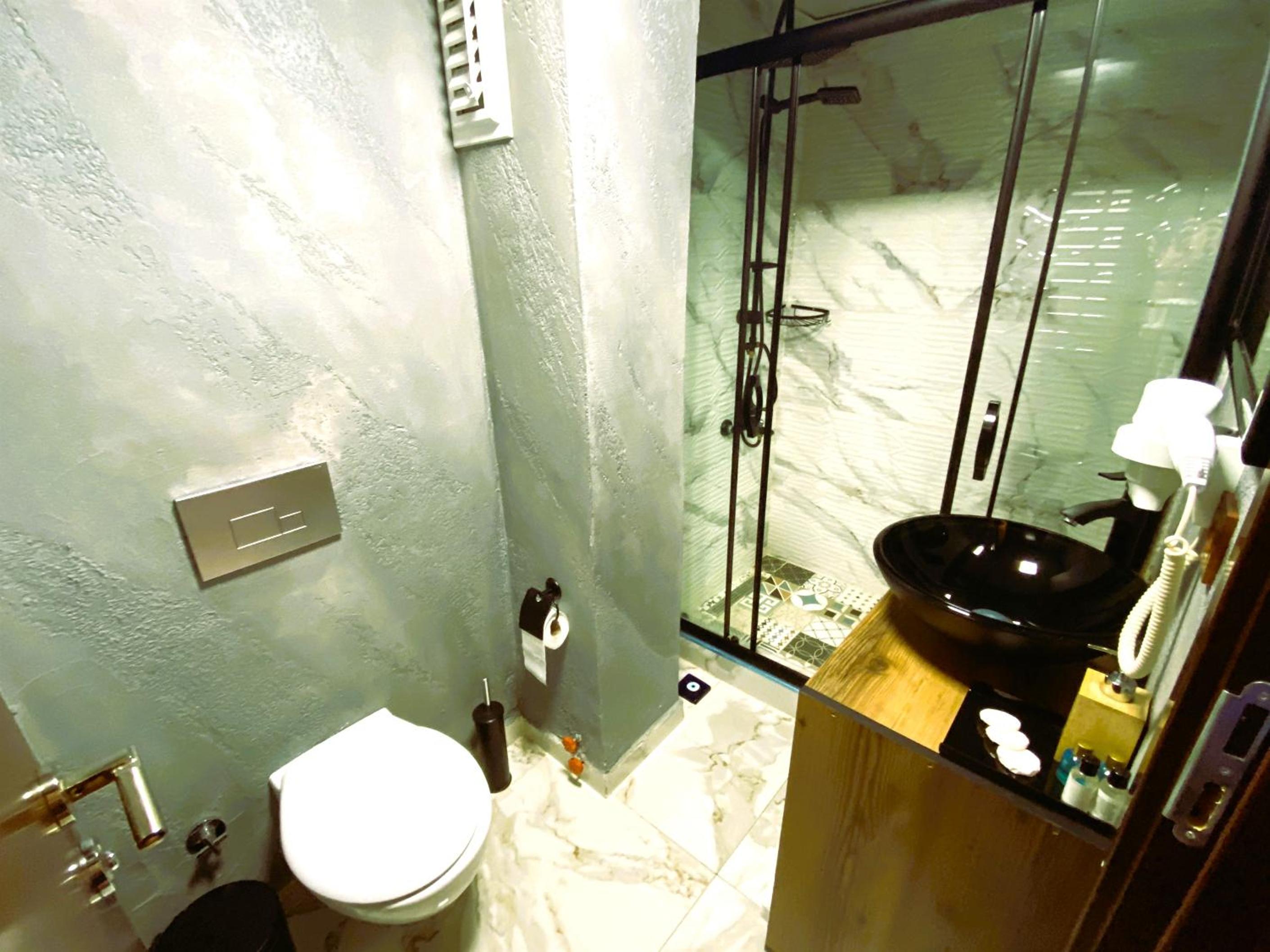 Insta Hotel Karakoy - Image 15