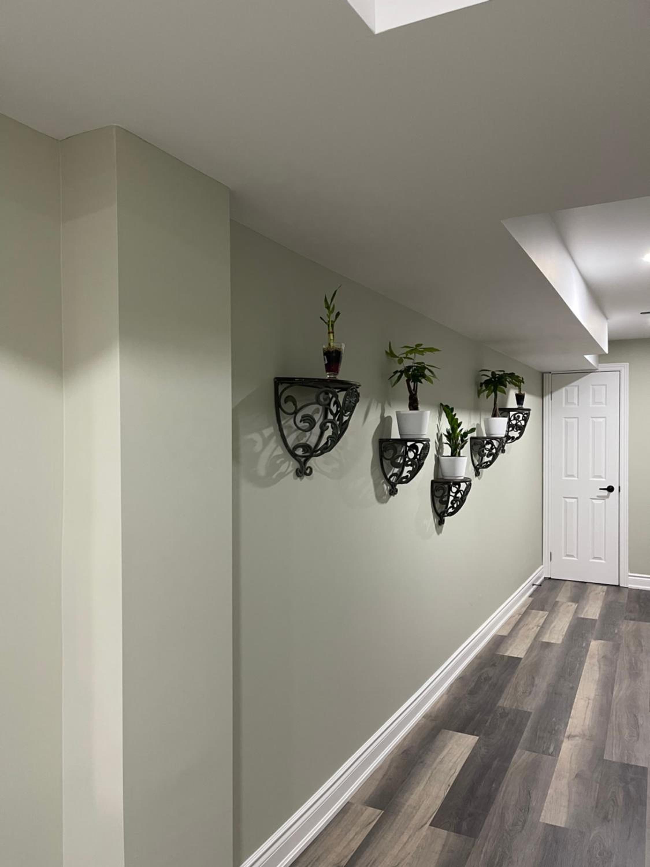 Two Bedroom Basement Ensuite 15 mins from The Niagara Falls