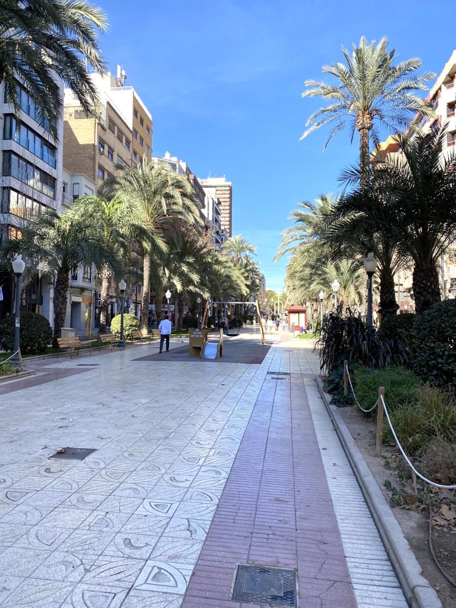 Modern Apartment in Alicante center Beach