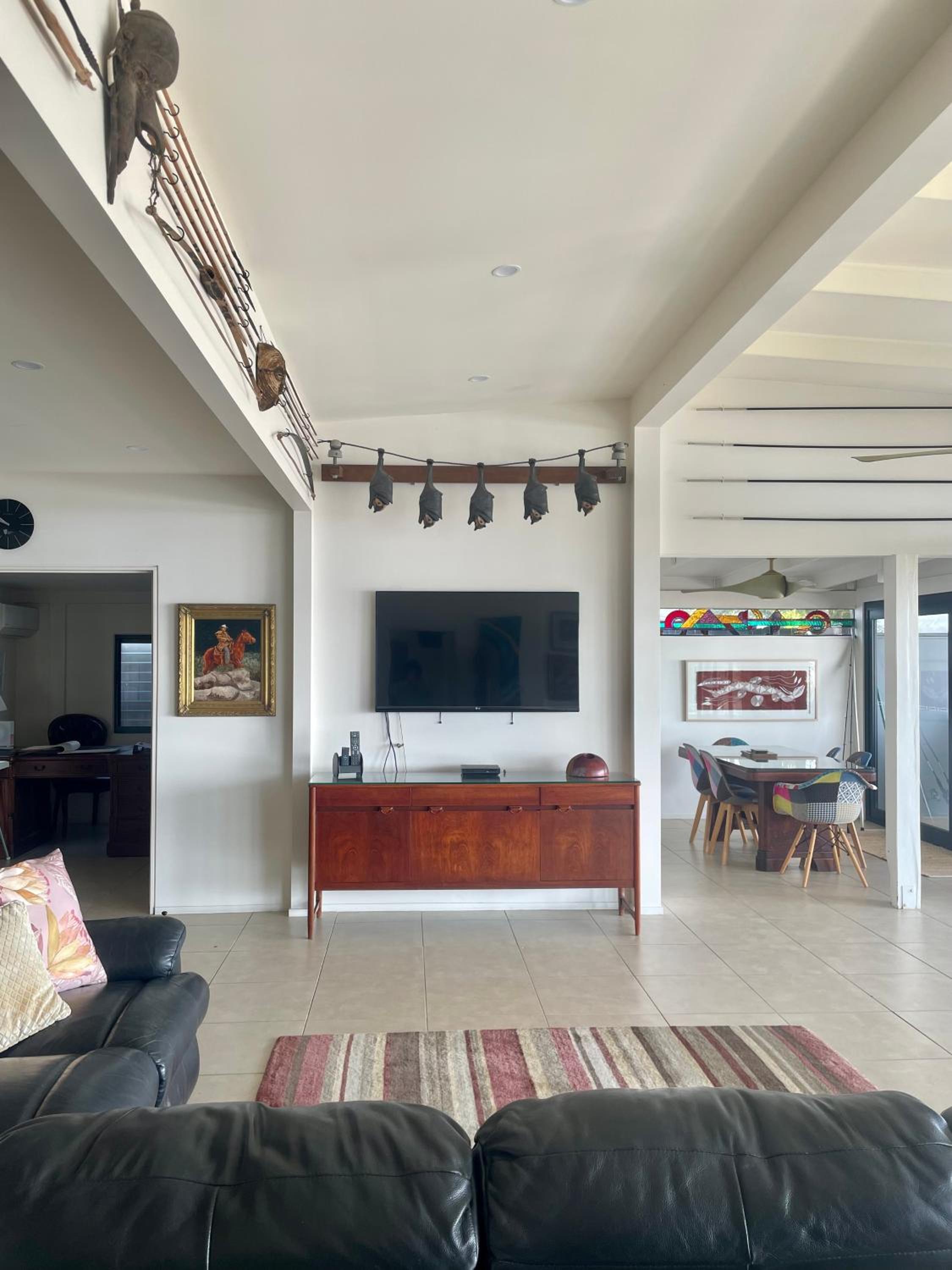 Sandcastle Retreat - Absolute Cairns beachfront