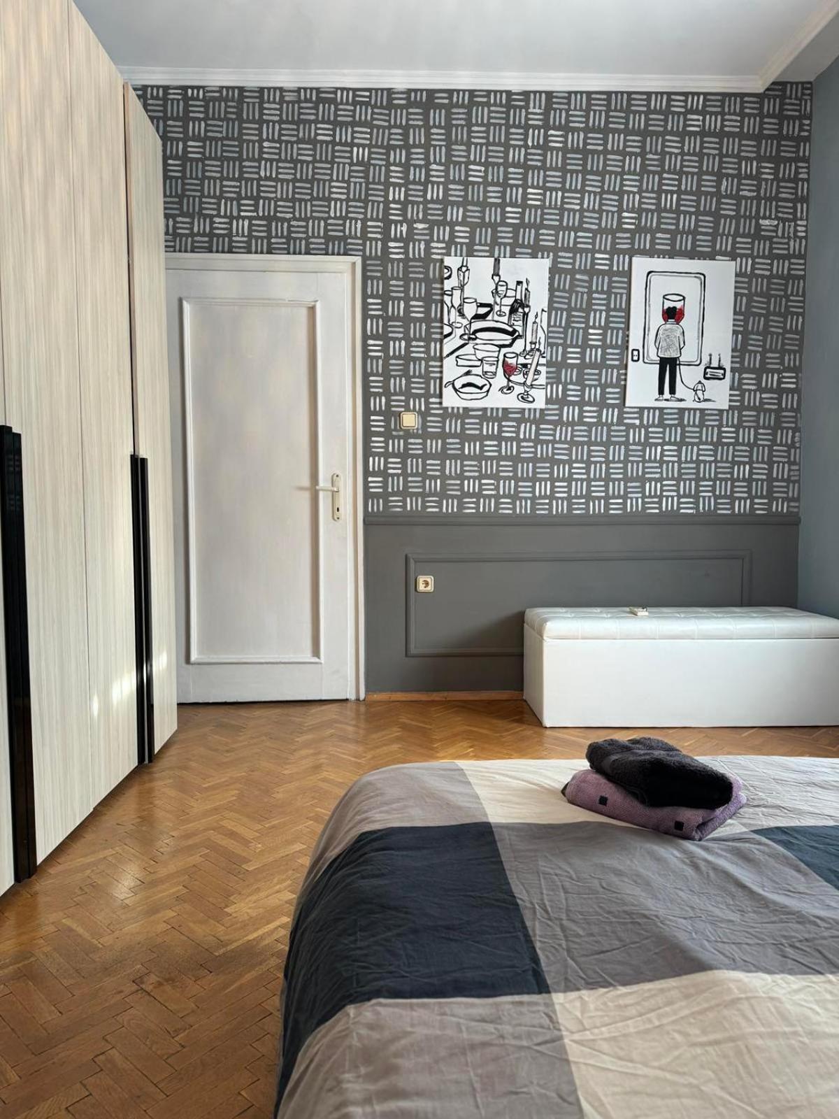 Plovdiv Historical 1BR Apartment Top Center