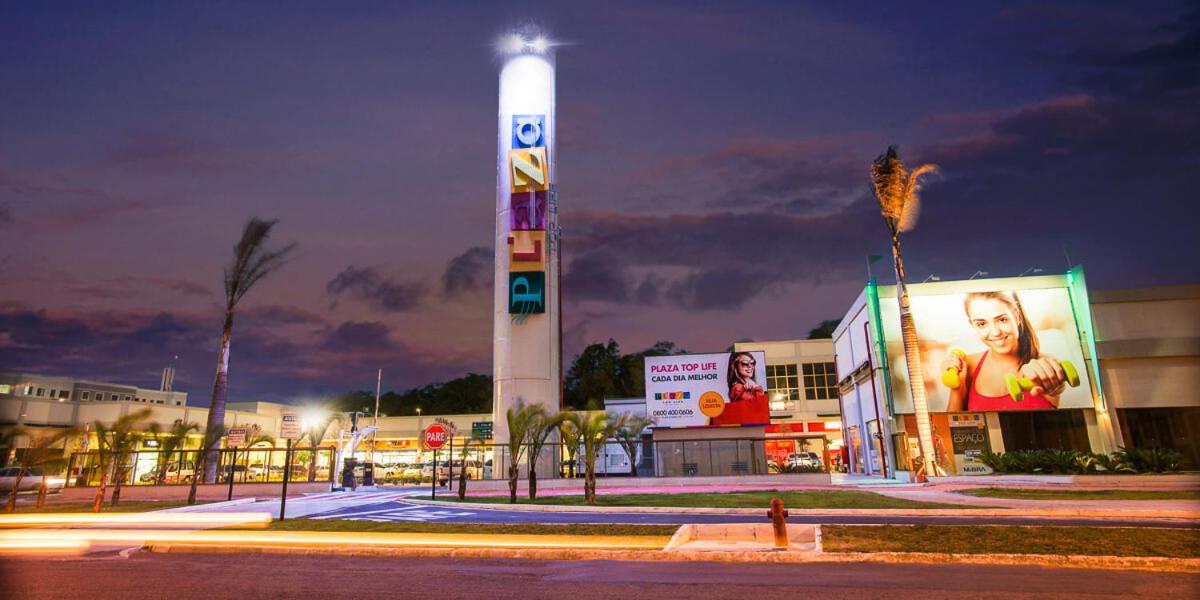 Apartamento com AR Condicionado splint, condomínio com piscina 2 Qts, próximo à praias e ao pavilhão de Carapina com portaria 24h