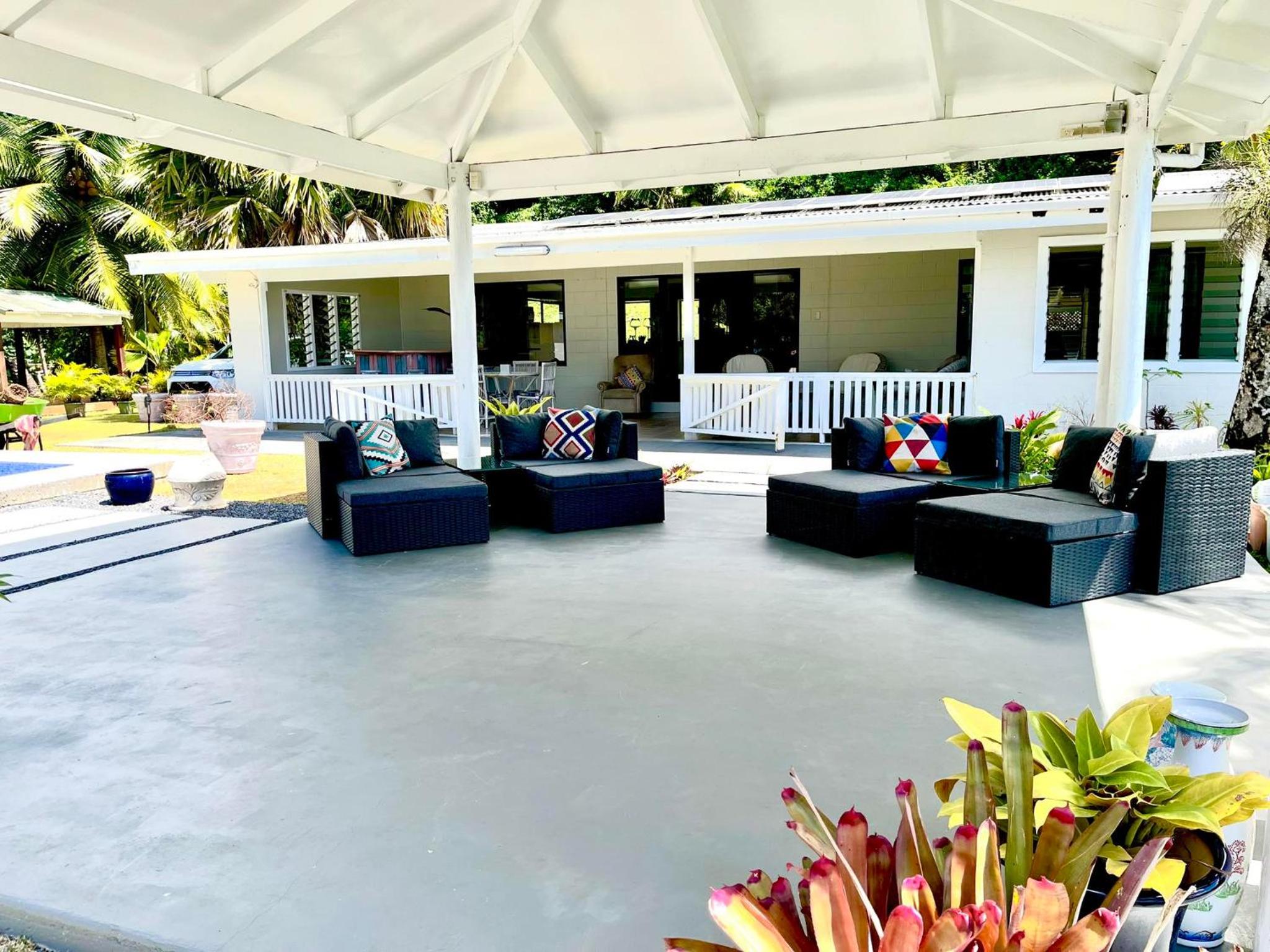 Tereora Heights Pool Retreat