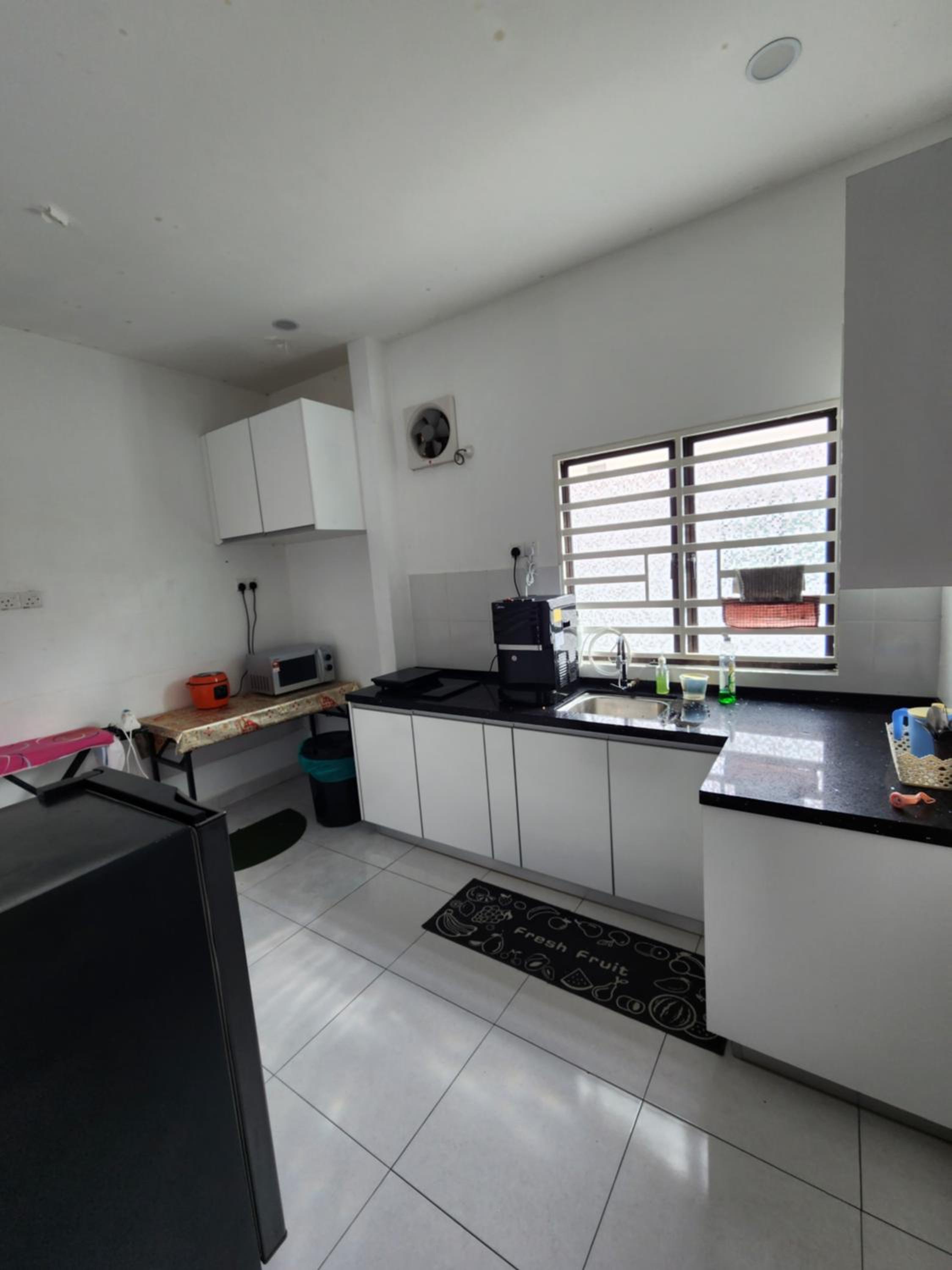 Thetamu Homestay مسلم Kepala Batas photo 3