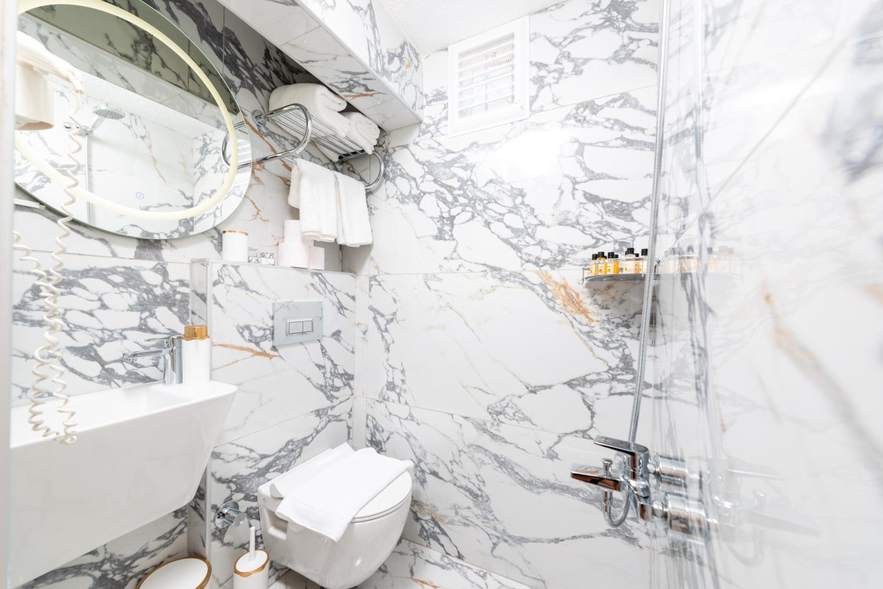 Bright Apart Hotel - Image 102