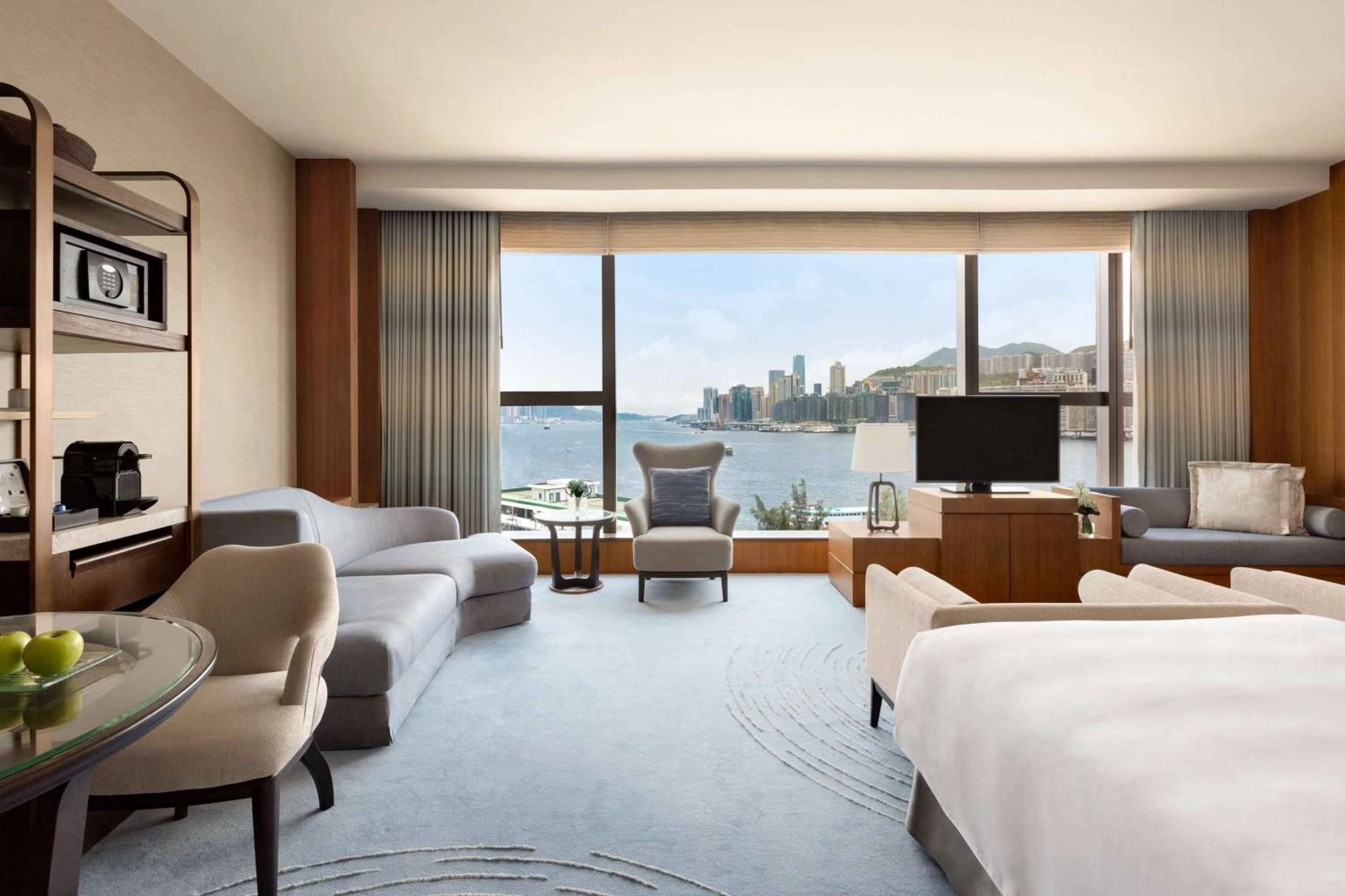 Kerry Hotel Hong Kong by Shangri-la