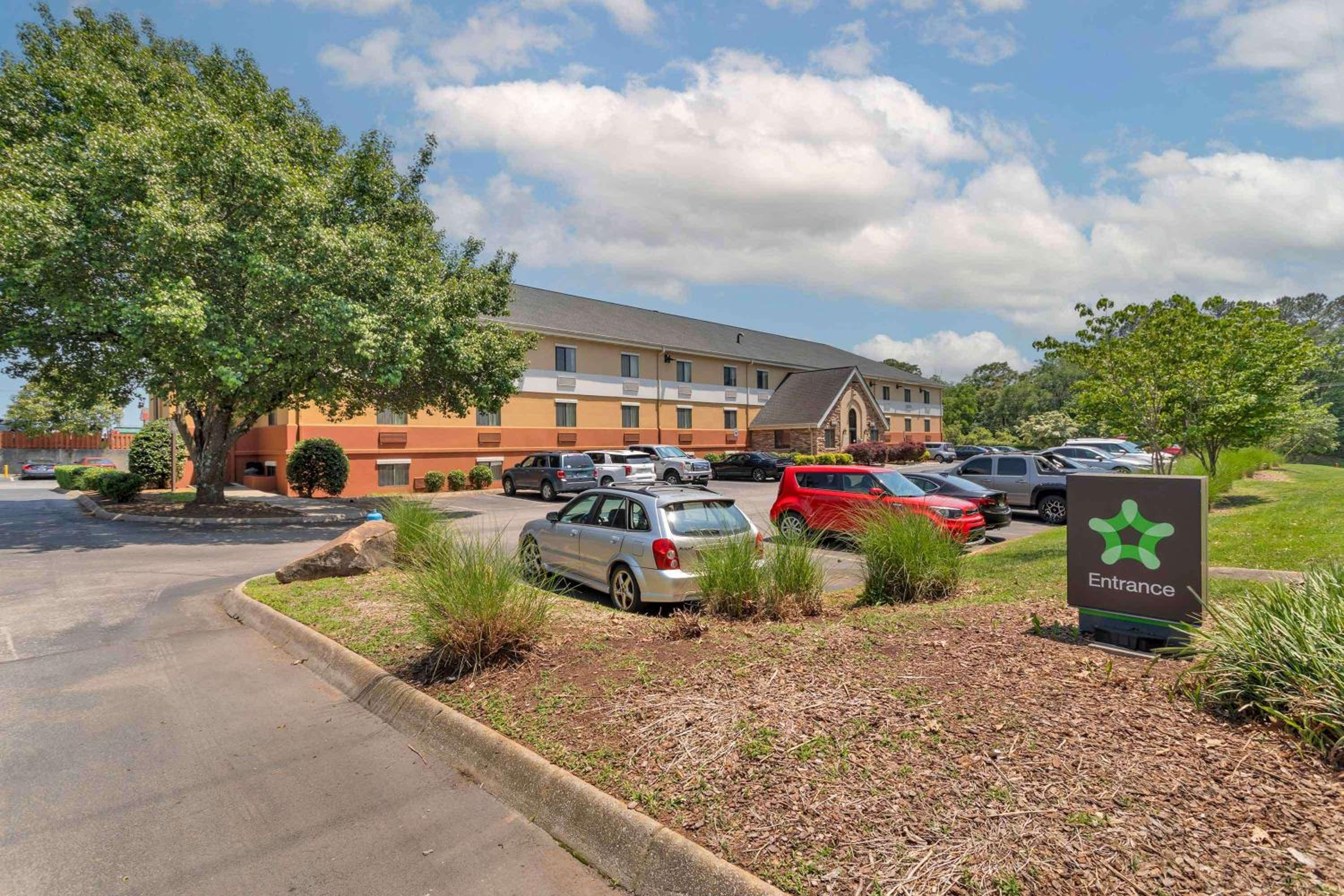 Hotel Extended Stay America Suites - Knoxville - West Hills - Image 1