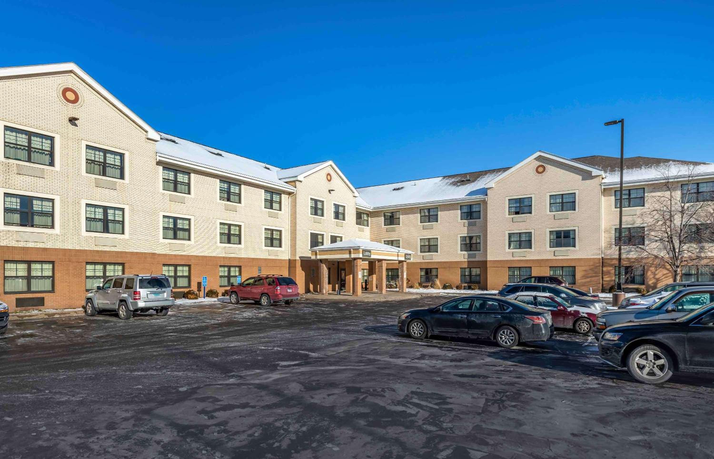 Minneapolis / St Paul Vacations - Extended Stay America Suites - Minneapolis - Maple Grove - Property Image 1