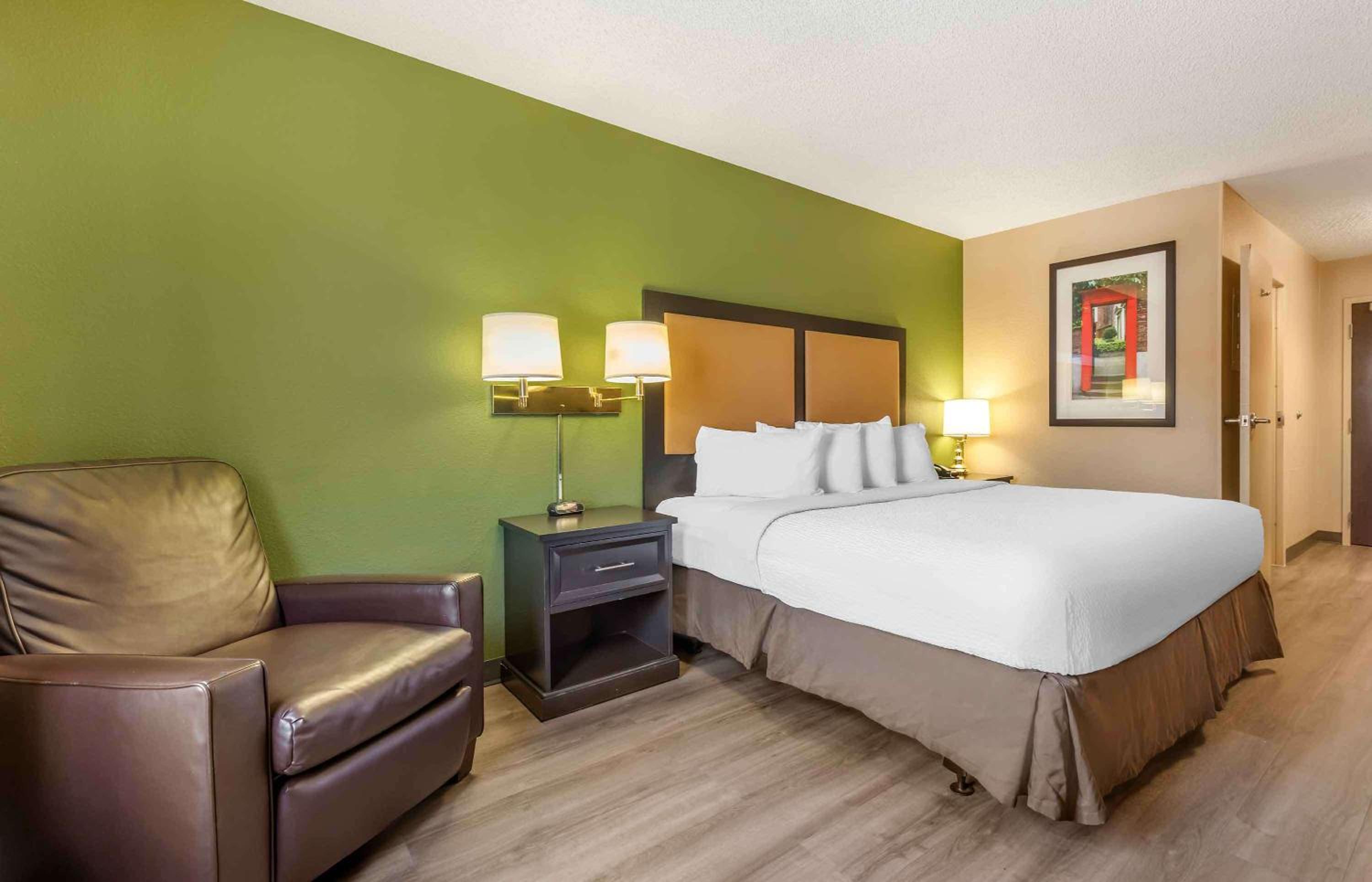 Extended Stay America Suites - Minneapolis - Maple Grove - Property Image 9