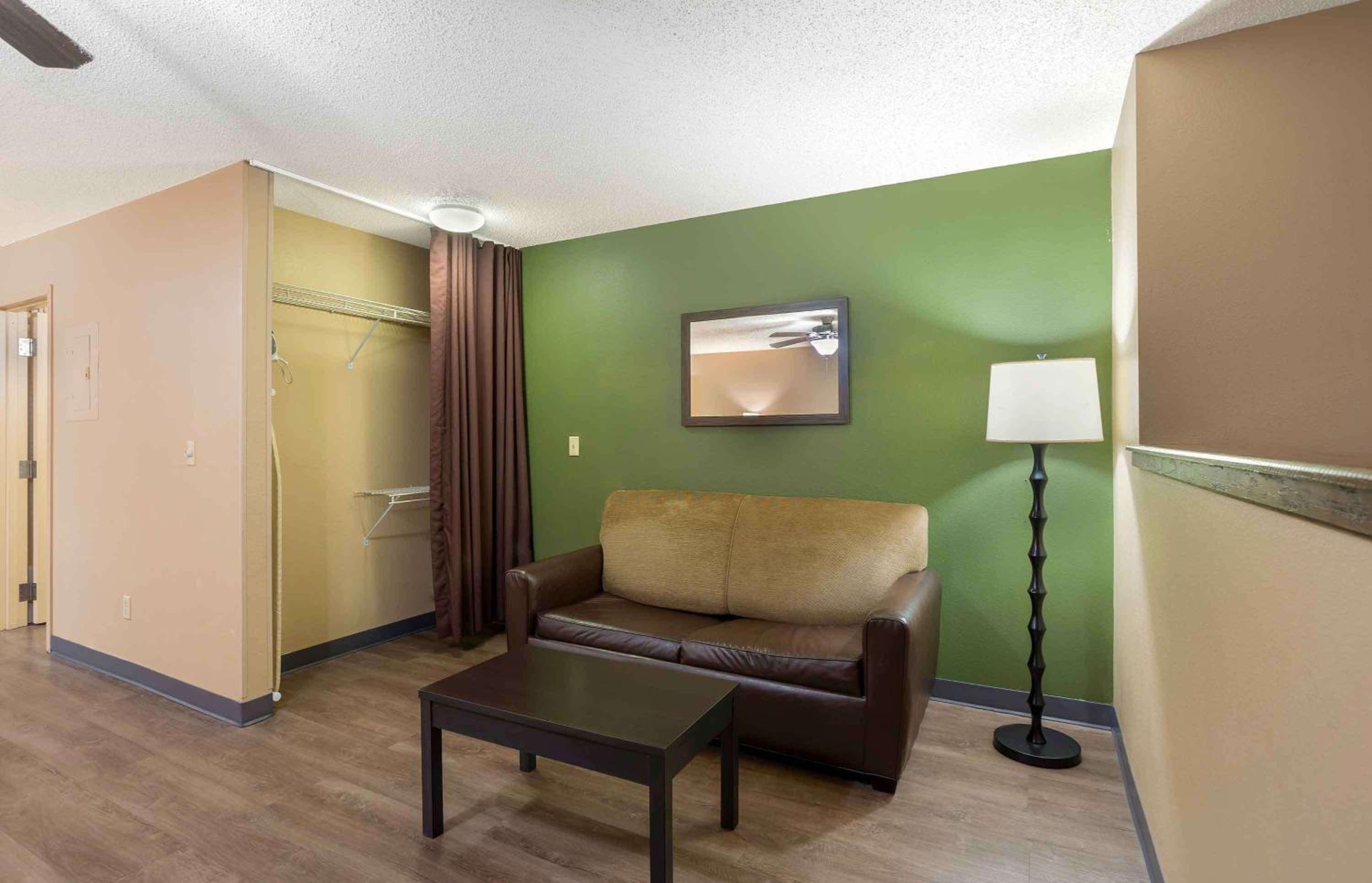 Extended Stay America Suites - Minneapolis - Maple Grove - Property Image 35