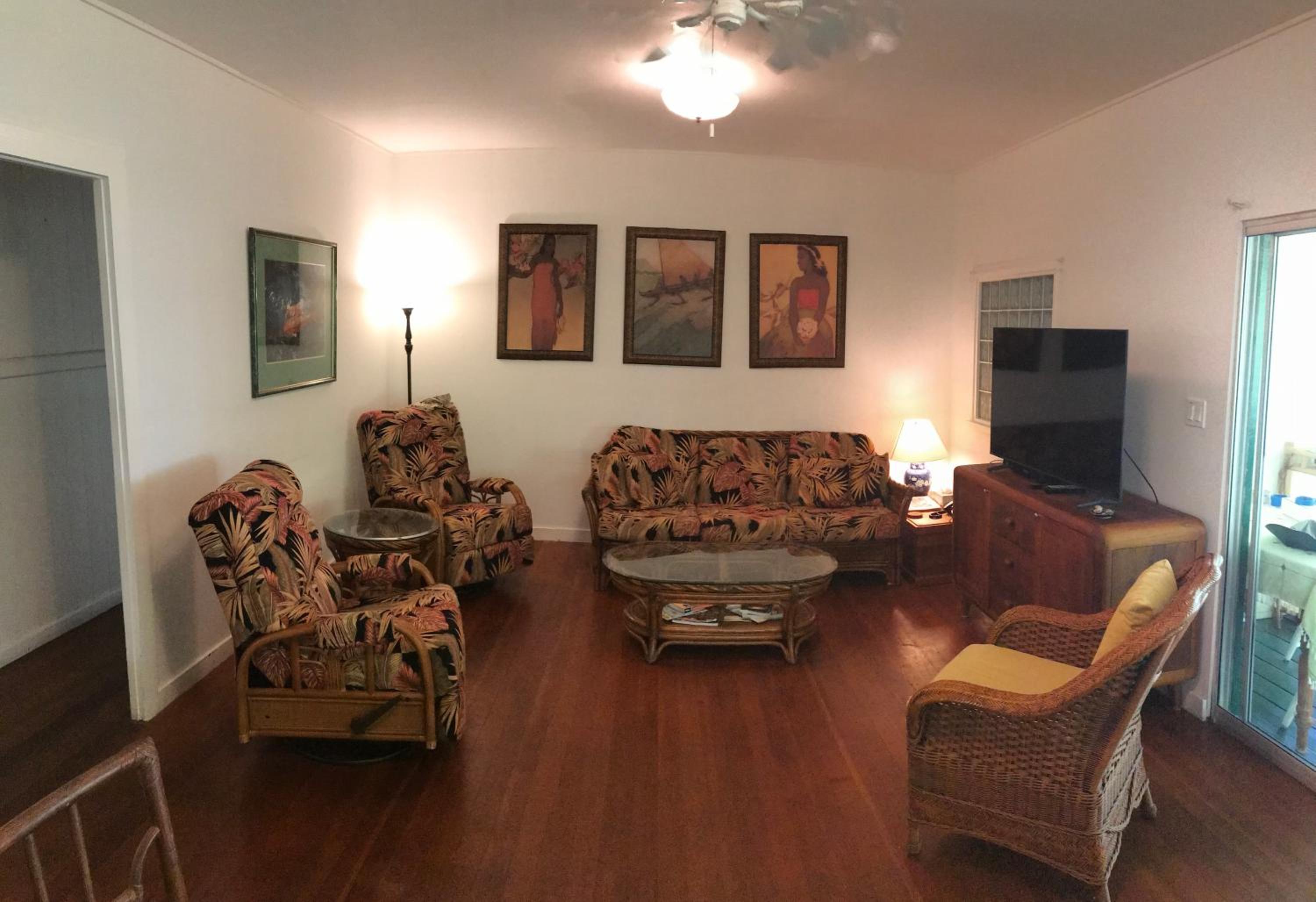 Eco-friendly Sanctuary on Kealakekua Bay. Charming Hawaiian Style with Air Con