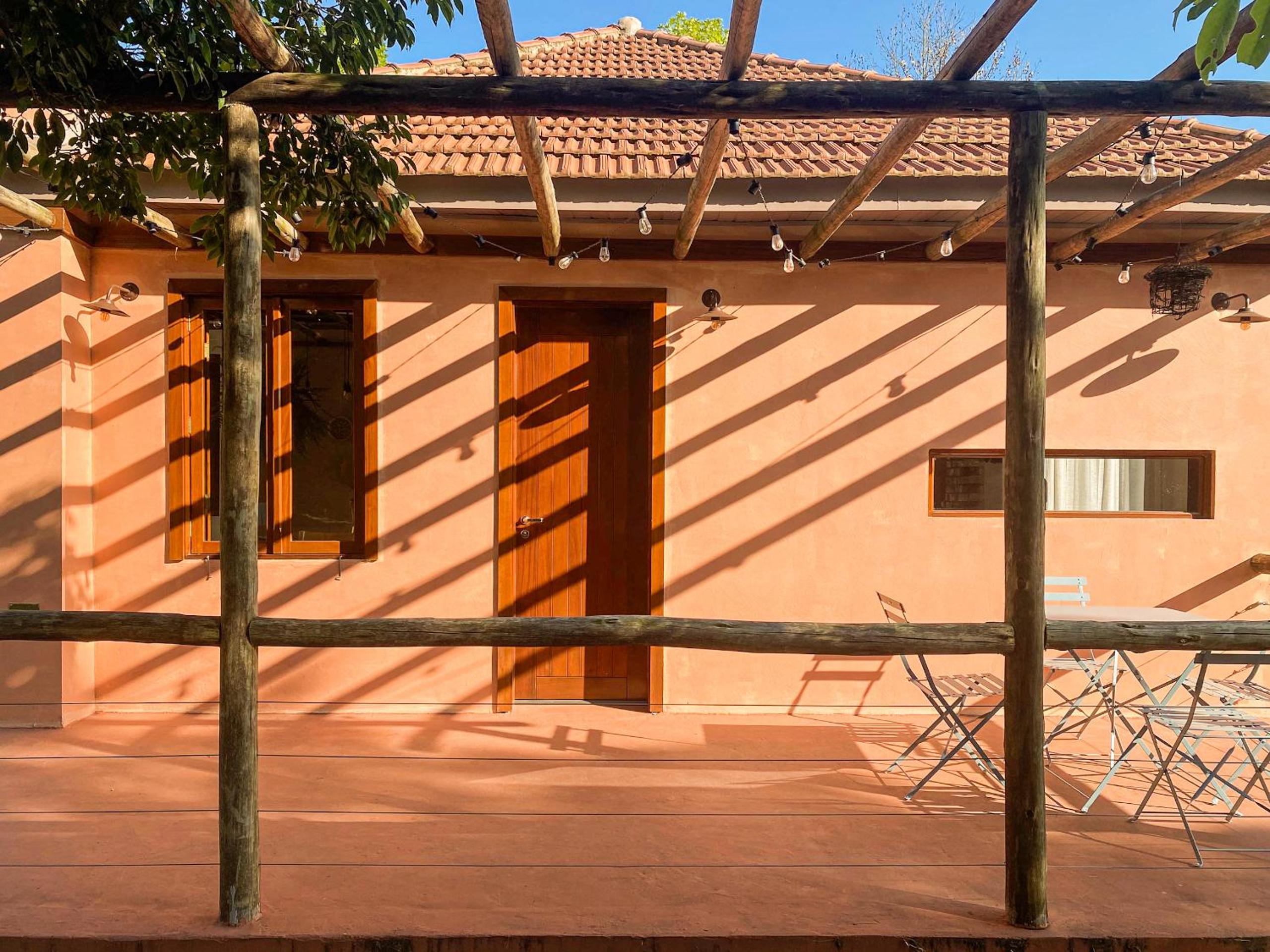 A Magnífica Casa Velha nos Caminhos de Pedra