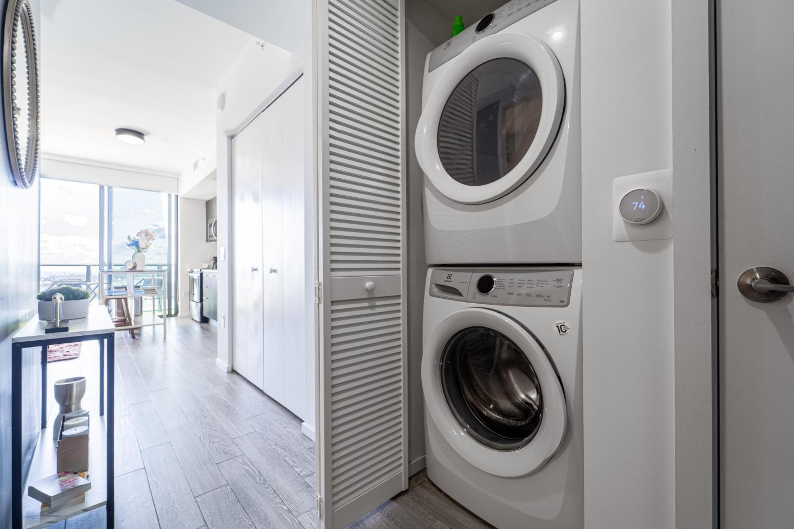 Devereaux Miami Luxury One-Bedroom and Studios