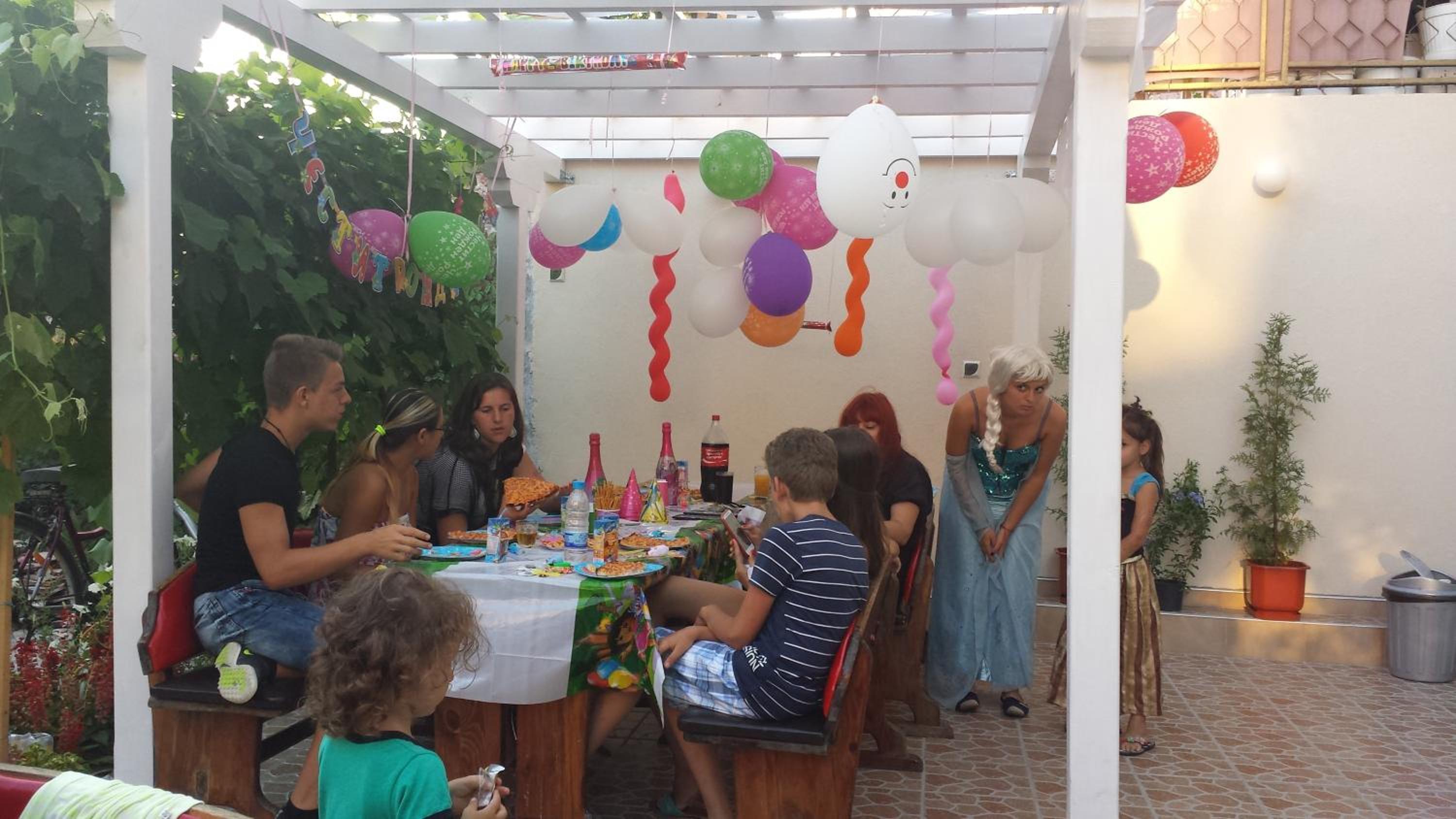 Veda Guest House