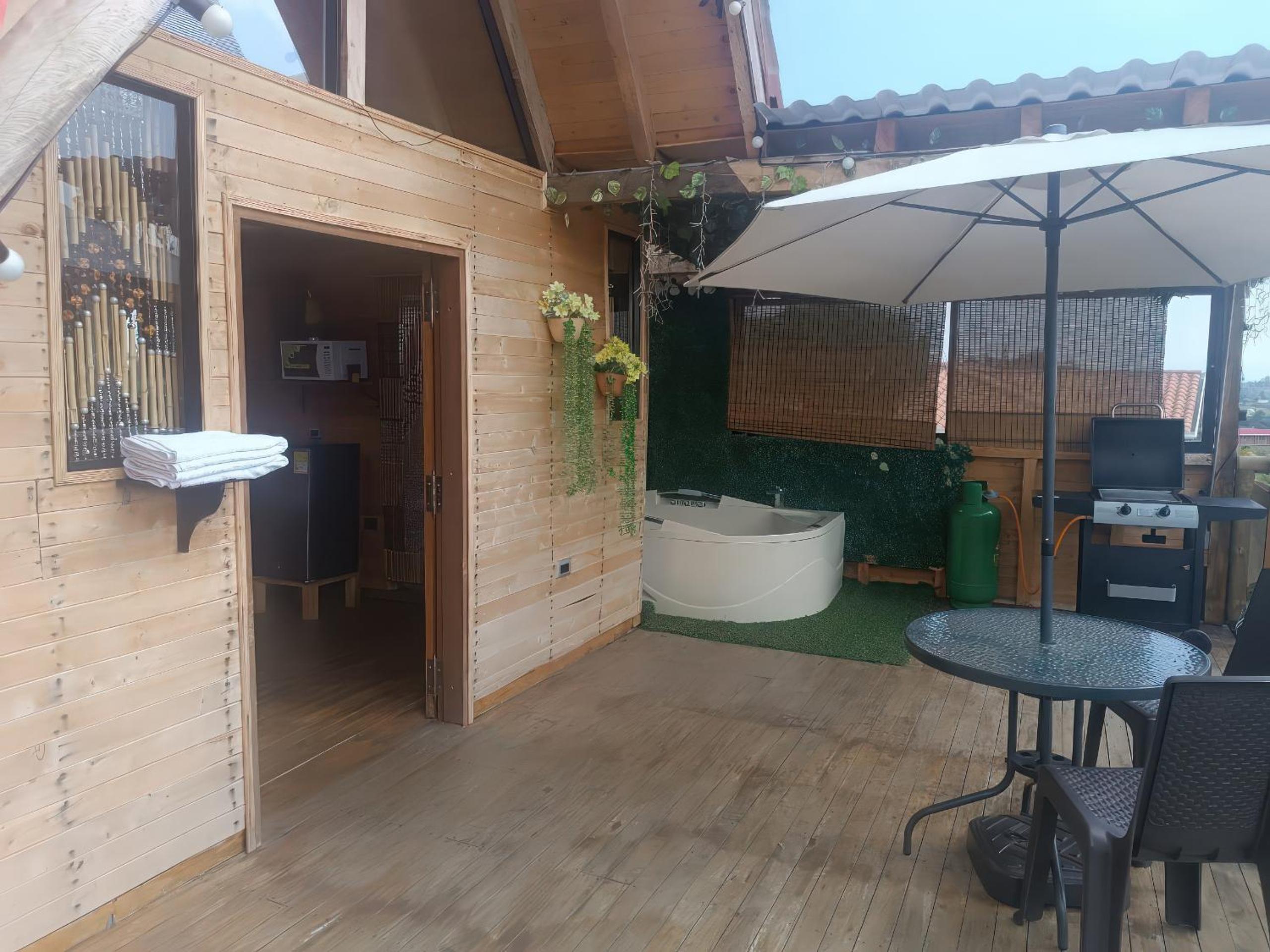 Cabaña con Jacuzzi/Zona BBQ y Malla catamarán en Guarne
