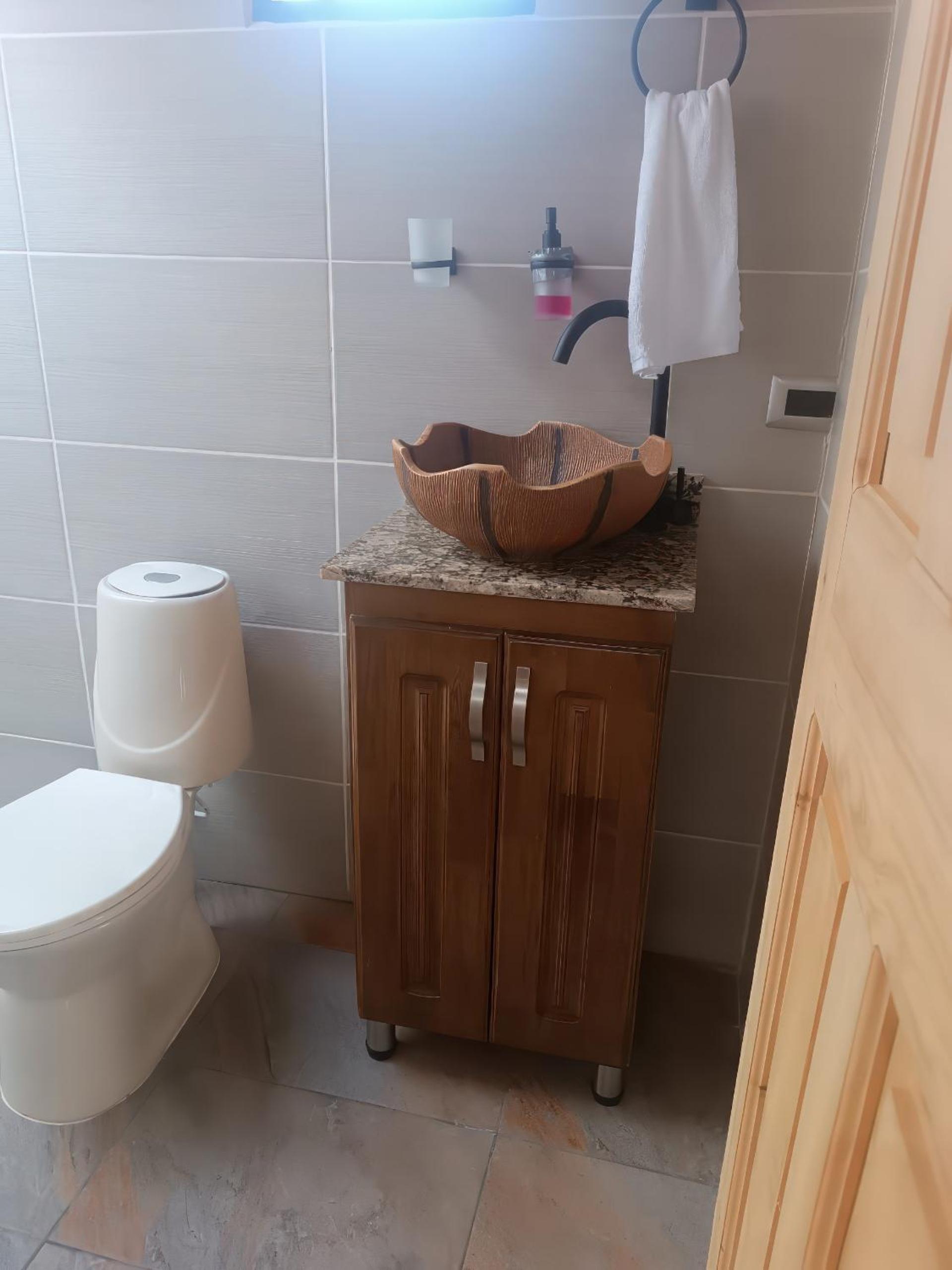 Cabaña con Jacuzzi/Zona BBQ y Malla catamarán en Guarne