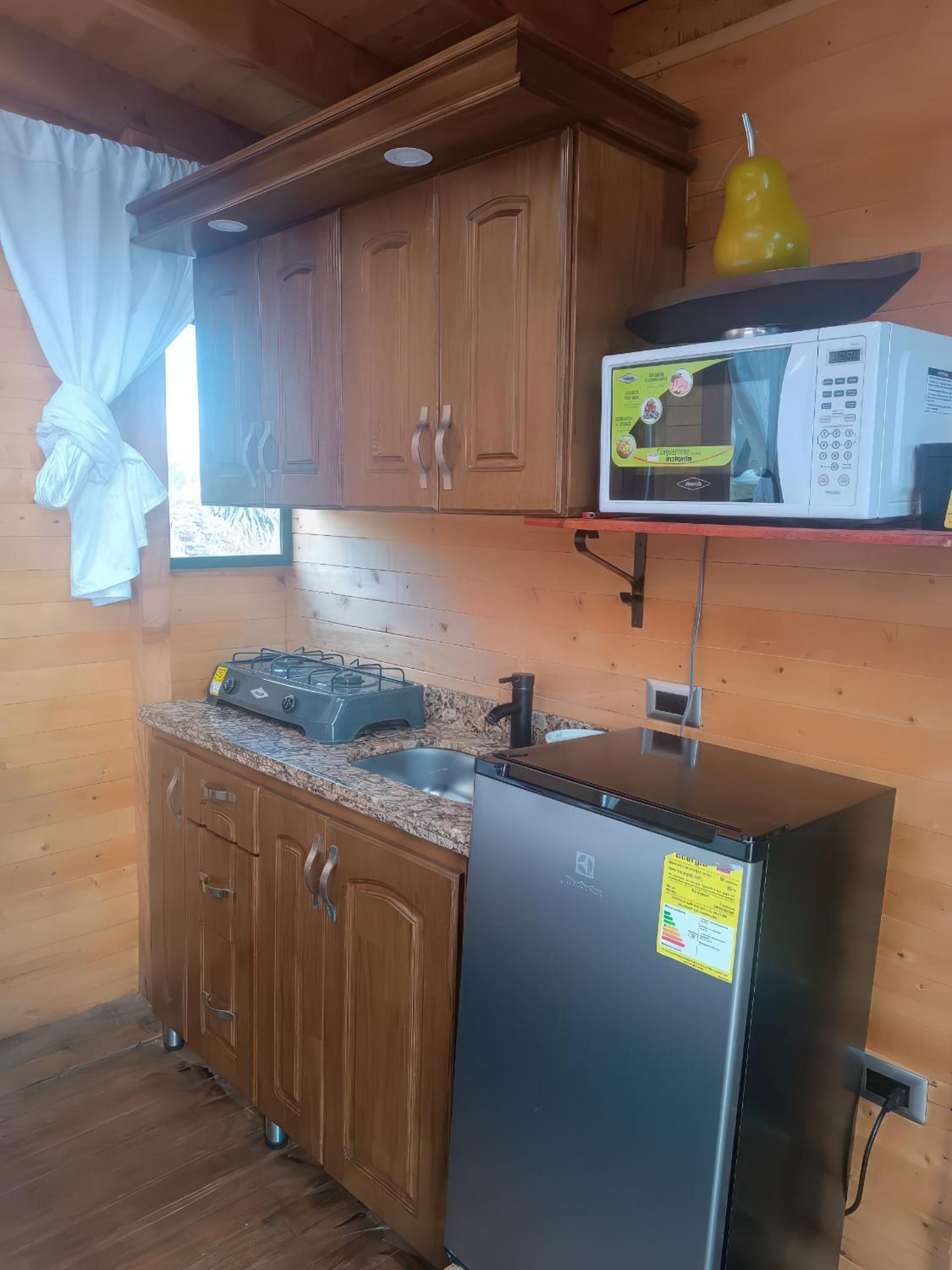 Cabaña con Jacuzzi/Zona BBQ y Malla catamarán en Guarne