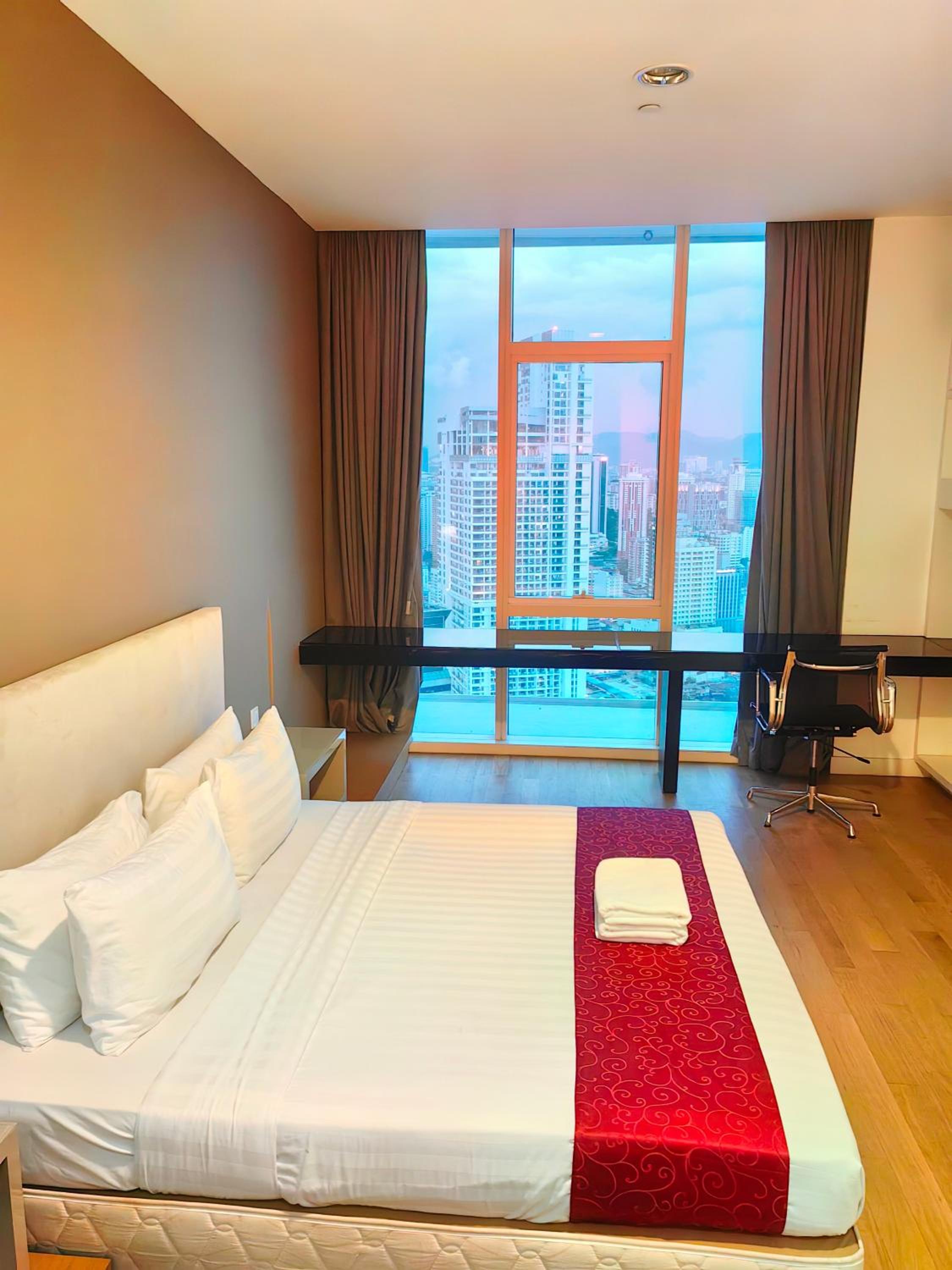 Platinum KLCC & Bukit Bintang