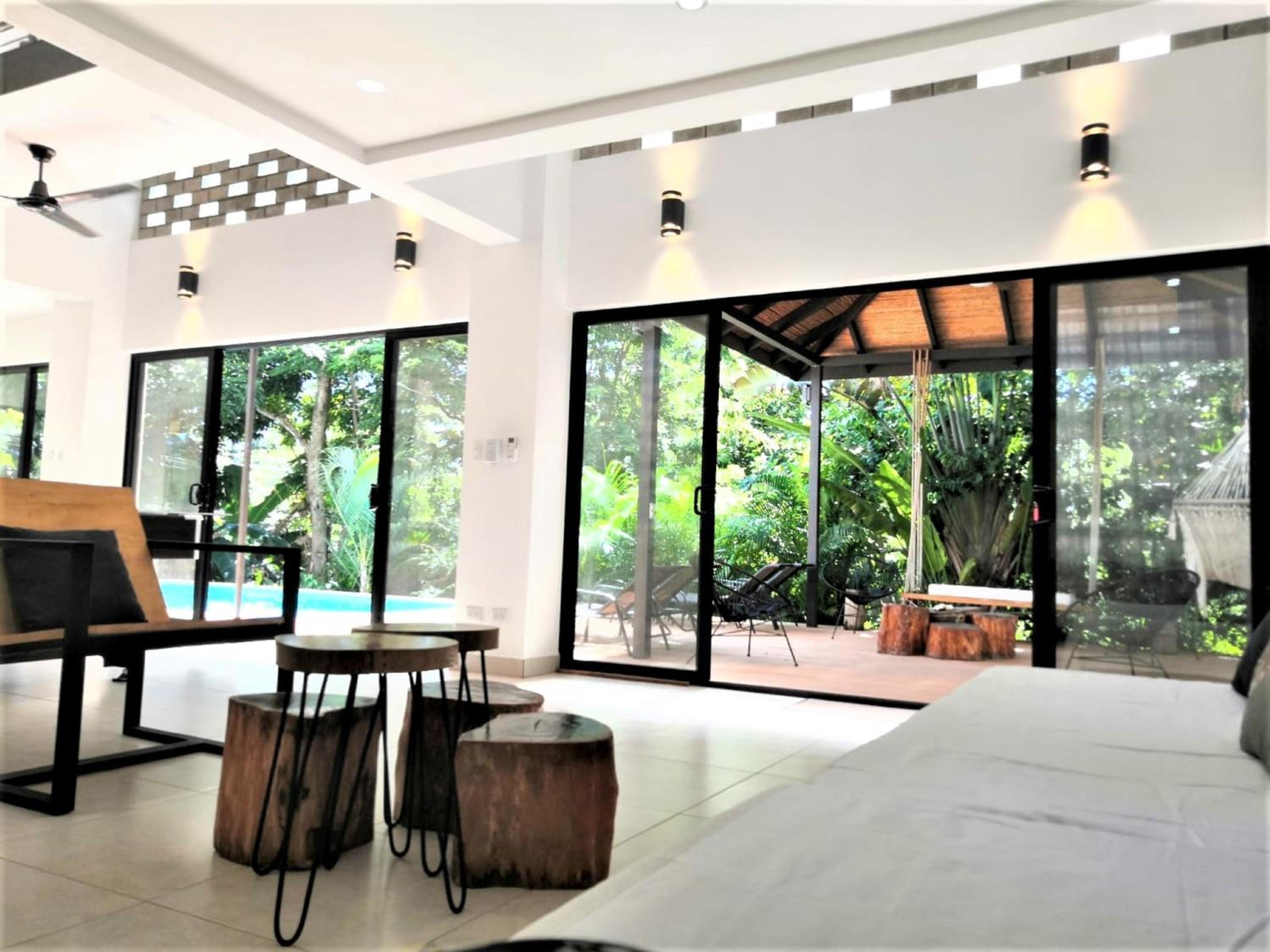 Casa Crucero Verde , 5mn walk to the Tamarindo beach and town