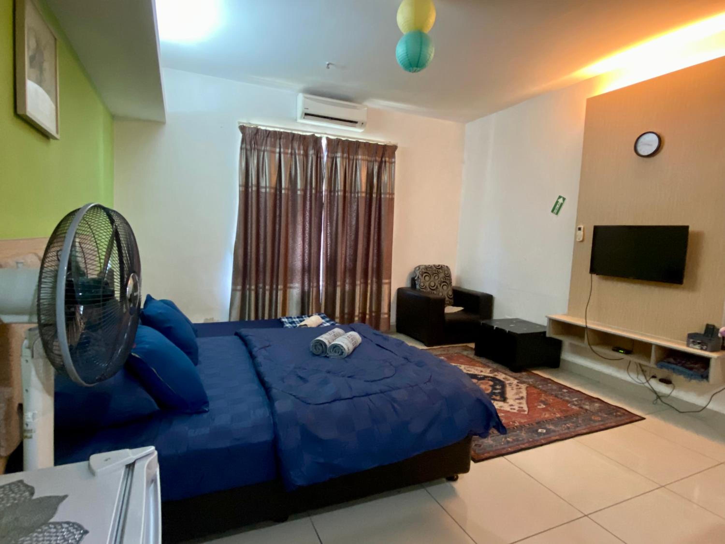 Private Studio Viana Court Service Apartment 2 with private parking photo 7