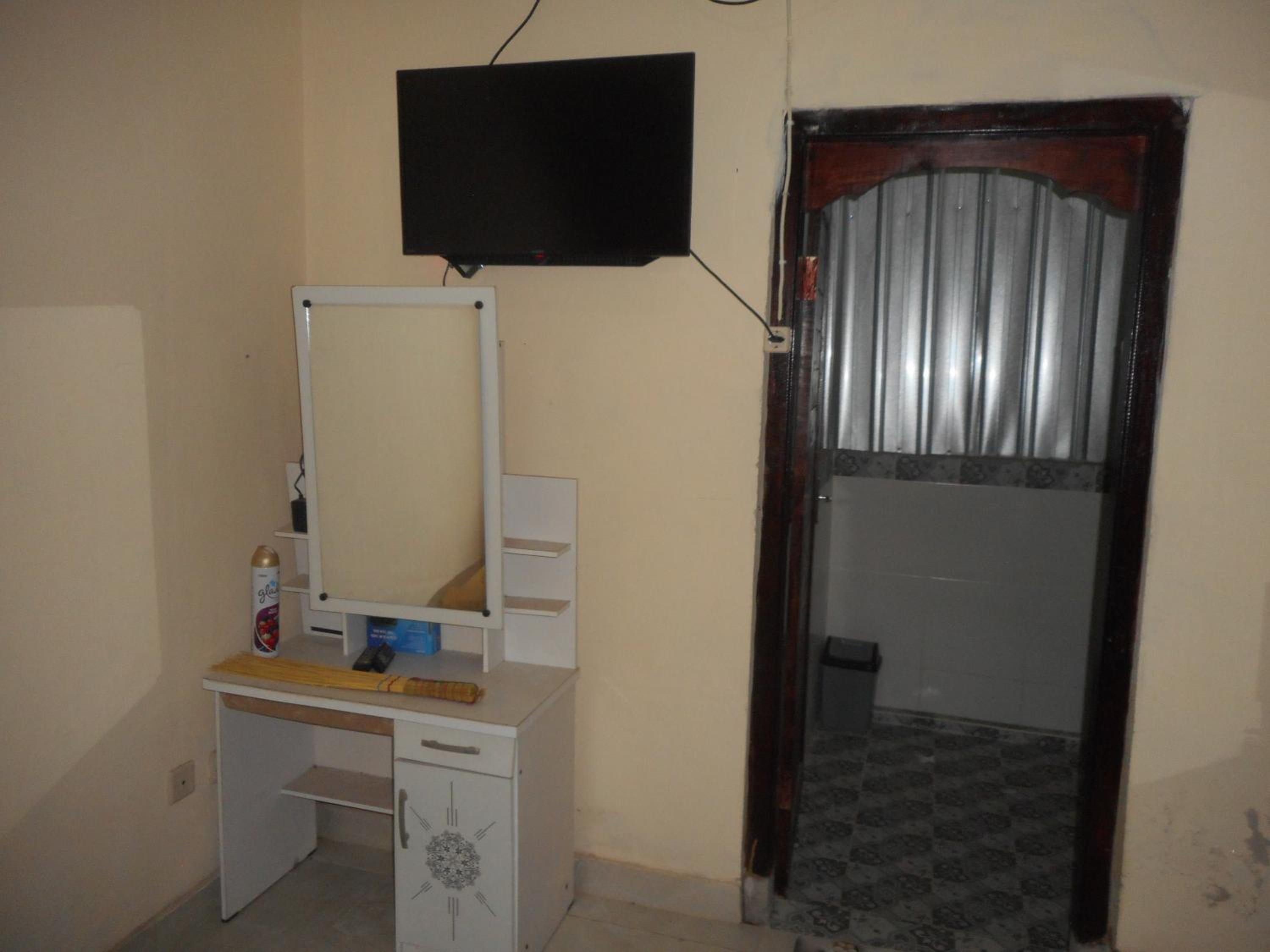 Photo 6