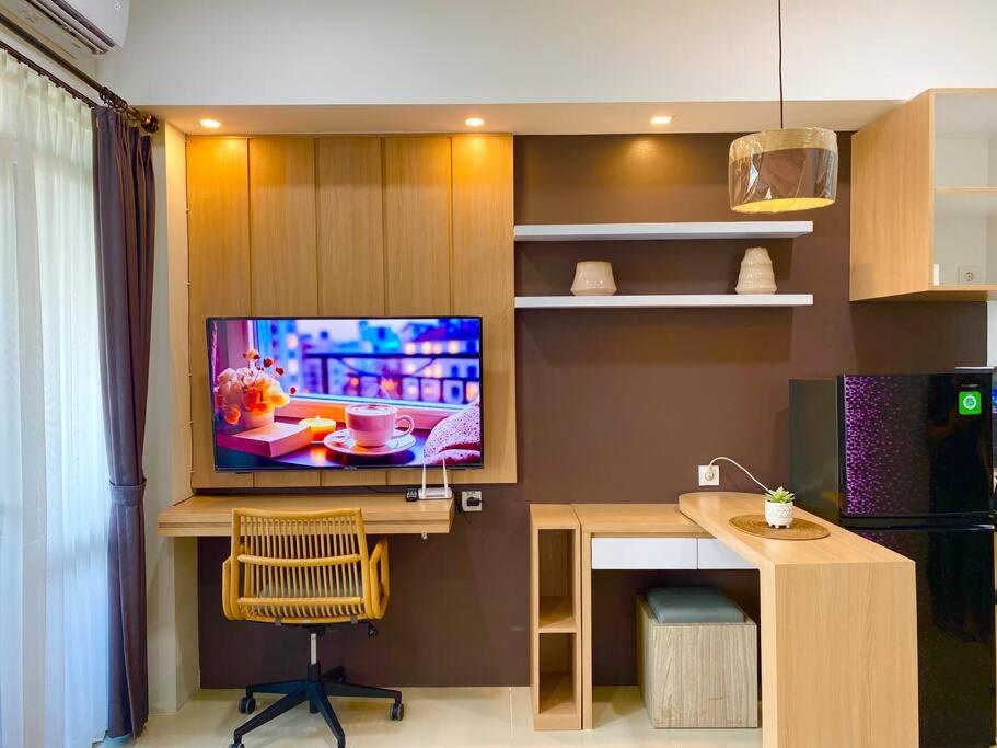 Apt Vasanta Innopark Studio S1oN with Pool view 5