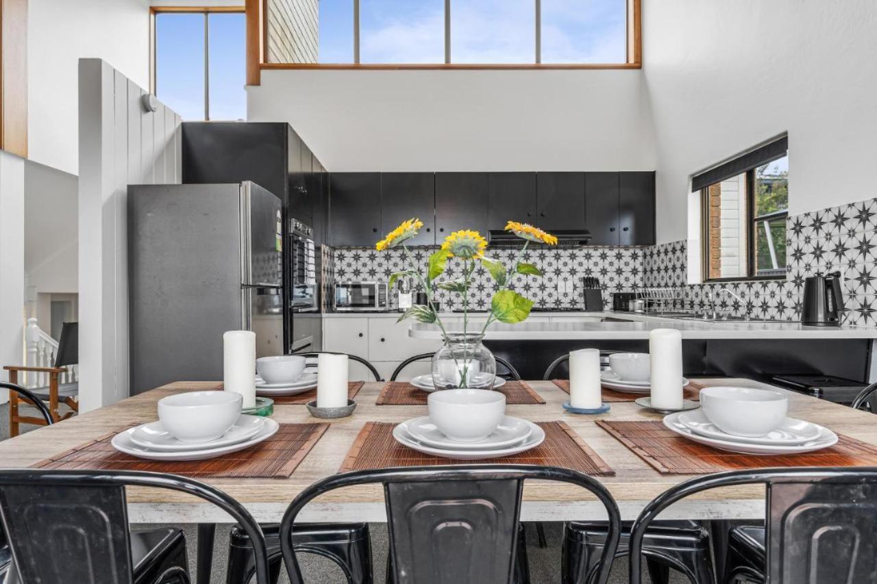 Riverview Holiday Villa