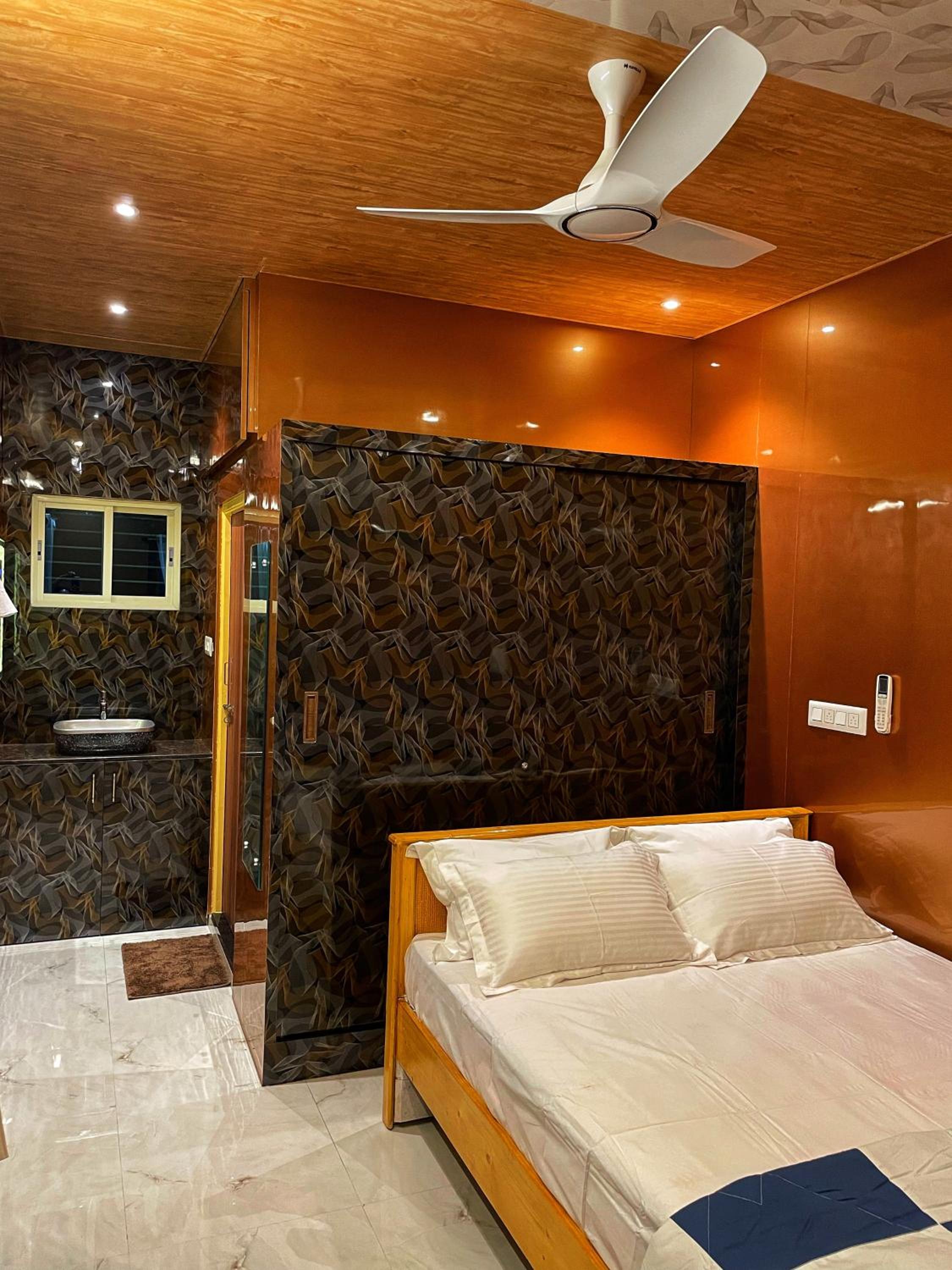Prakash Homestay