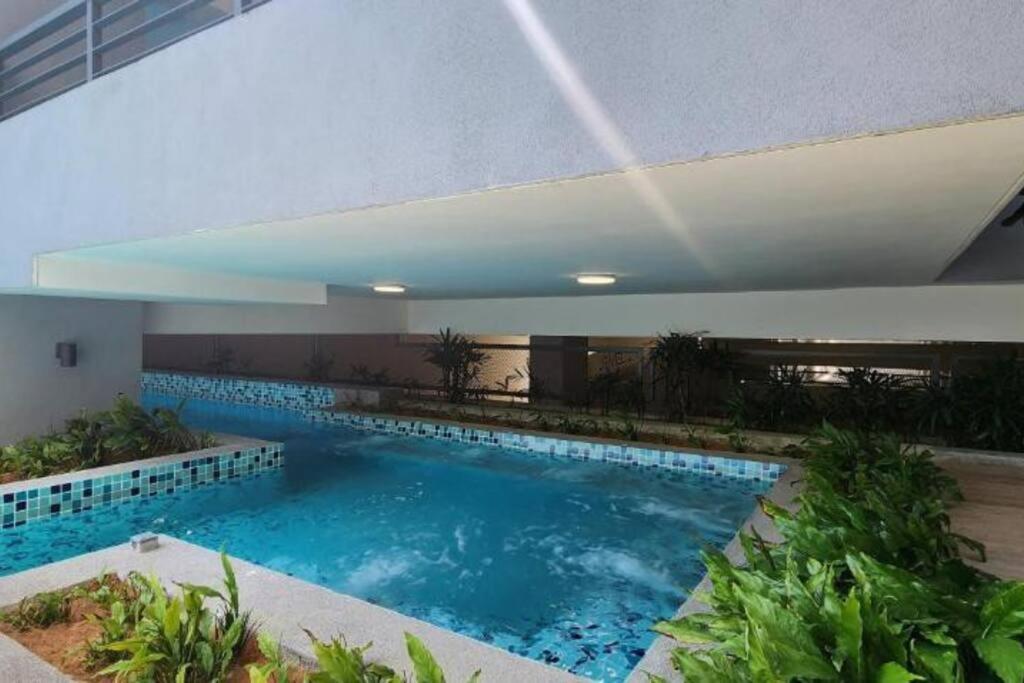 Neu Suites Studio Room - 3km to KLCC, 8 mins walk to LRT