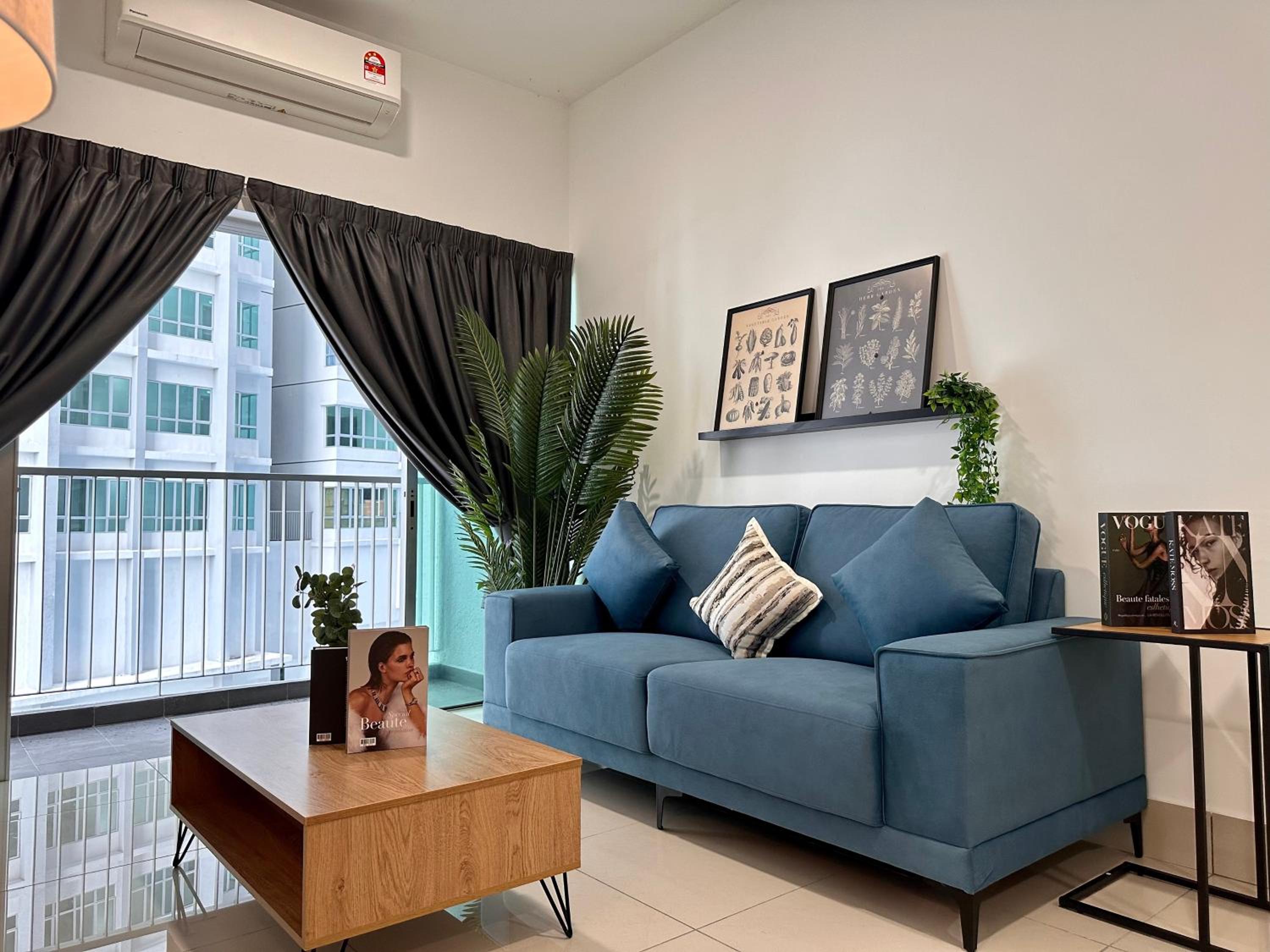 Razak City Residences, Sungai Besi by Rverse Suite