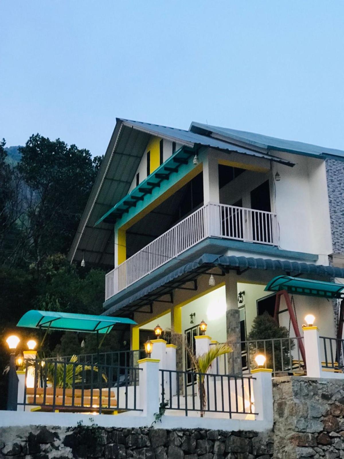 Apple Restaurant