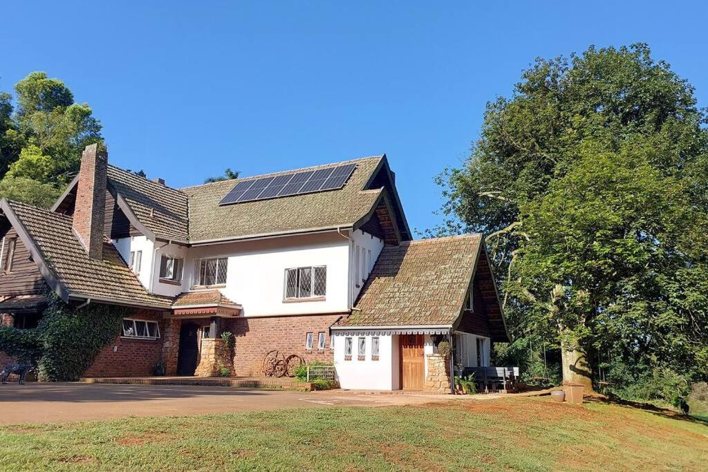 Lacebark Cottage