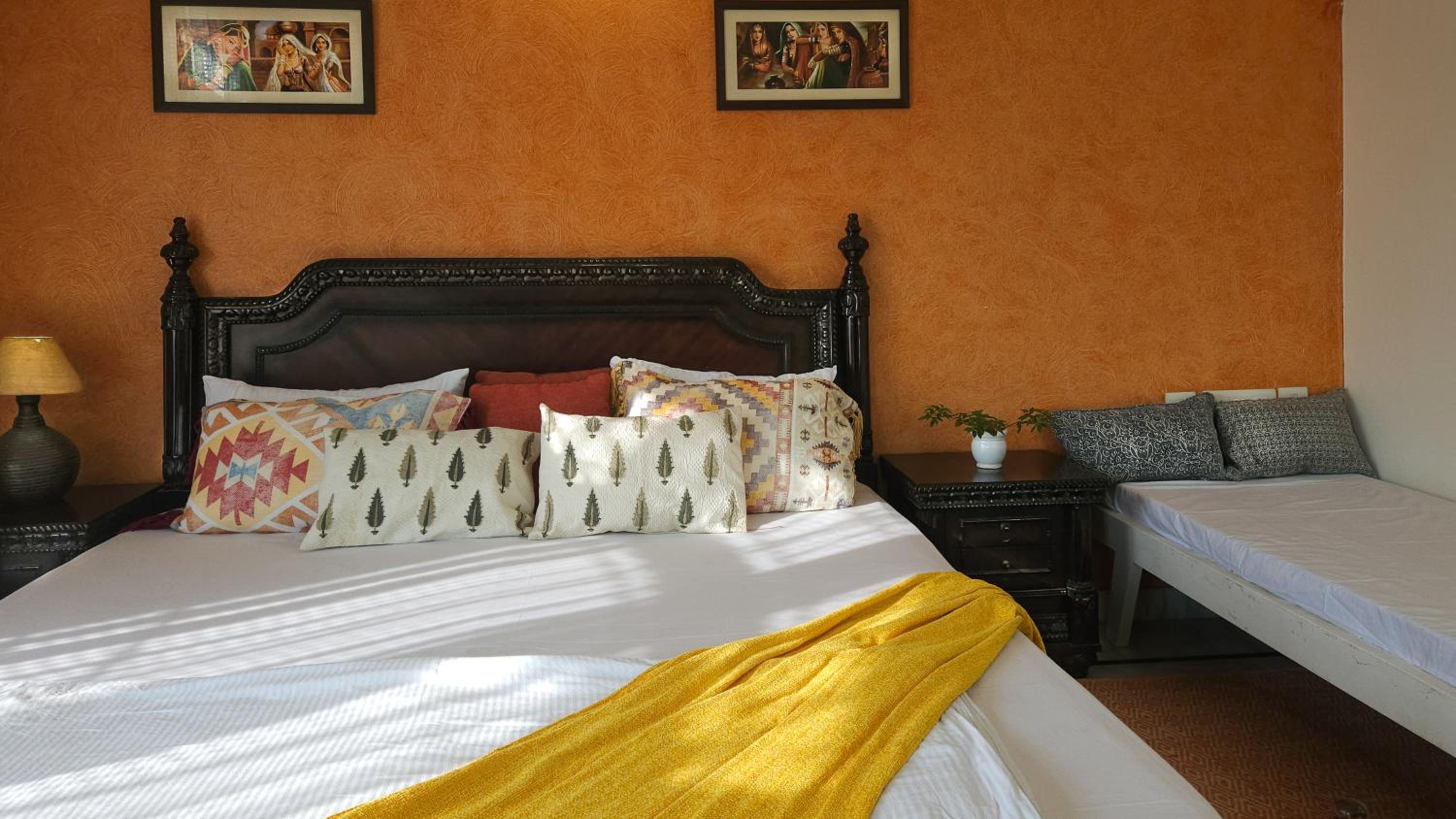 Prakash Kutir B&B