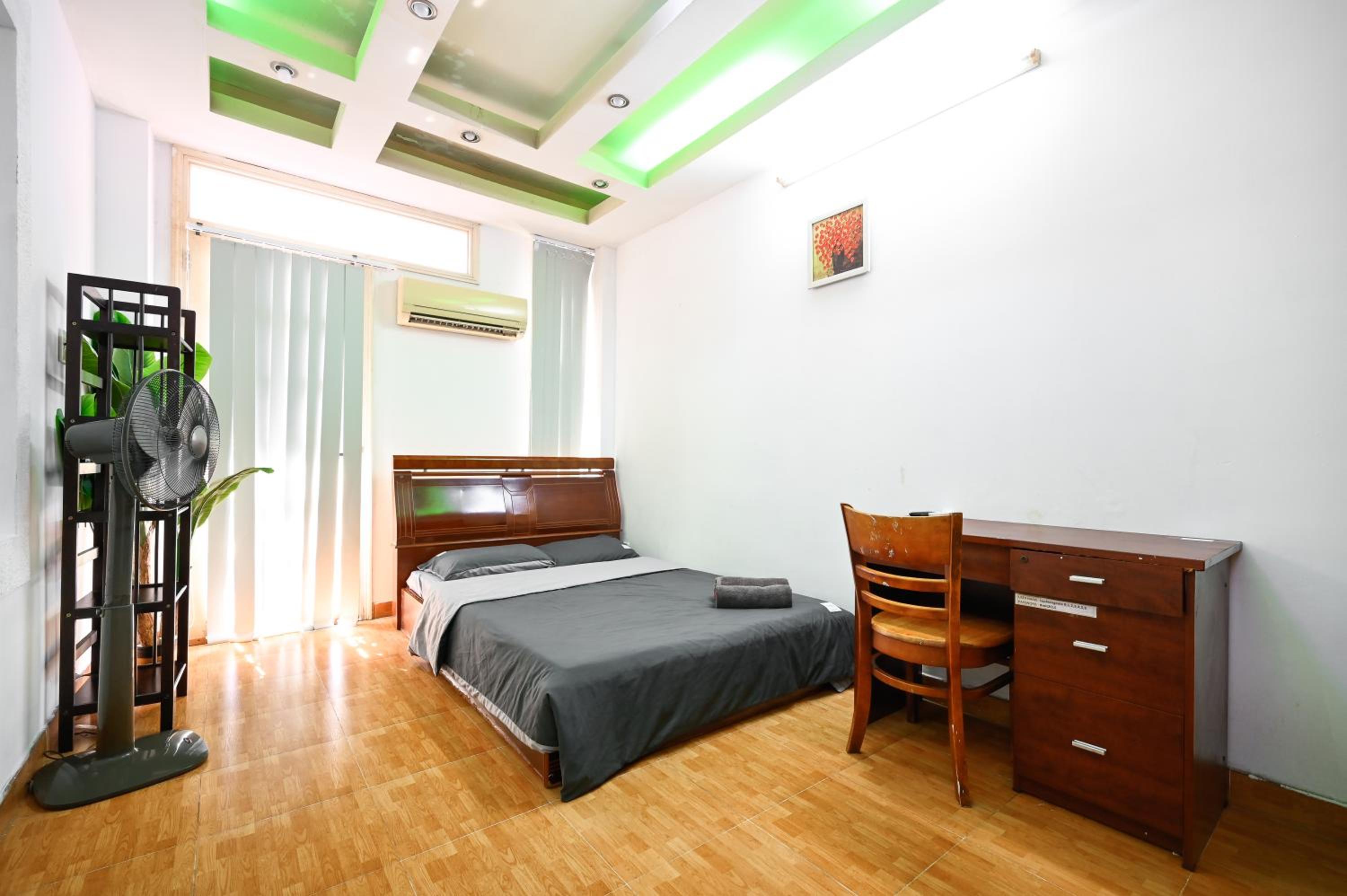 Ohio Hotel & Apartment