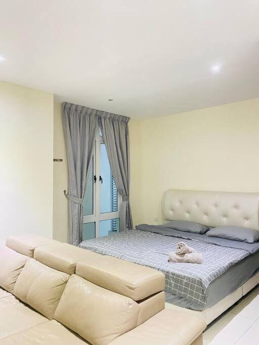 KSL D Esplanade King size bed Johor Bahru B9