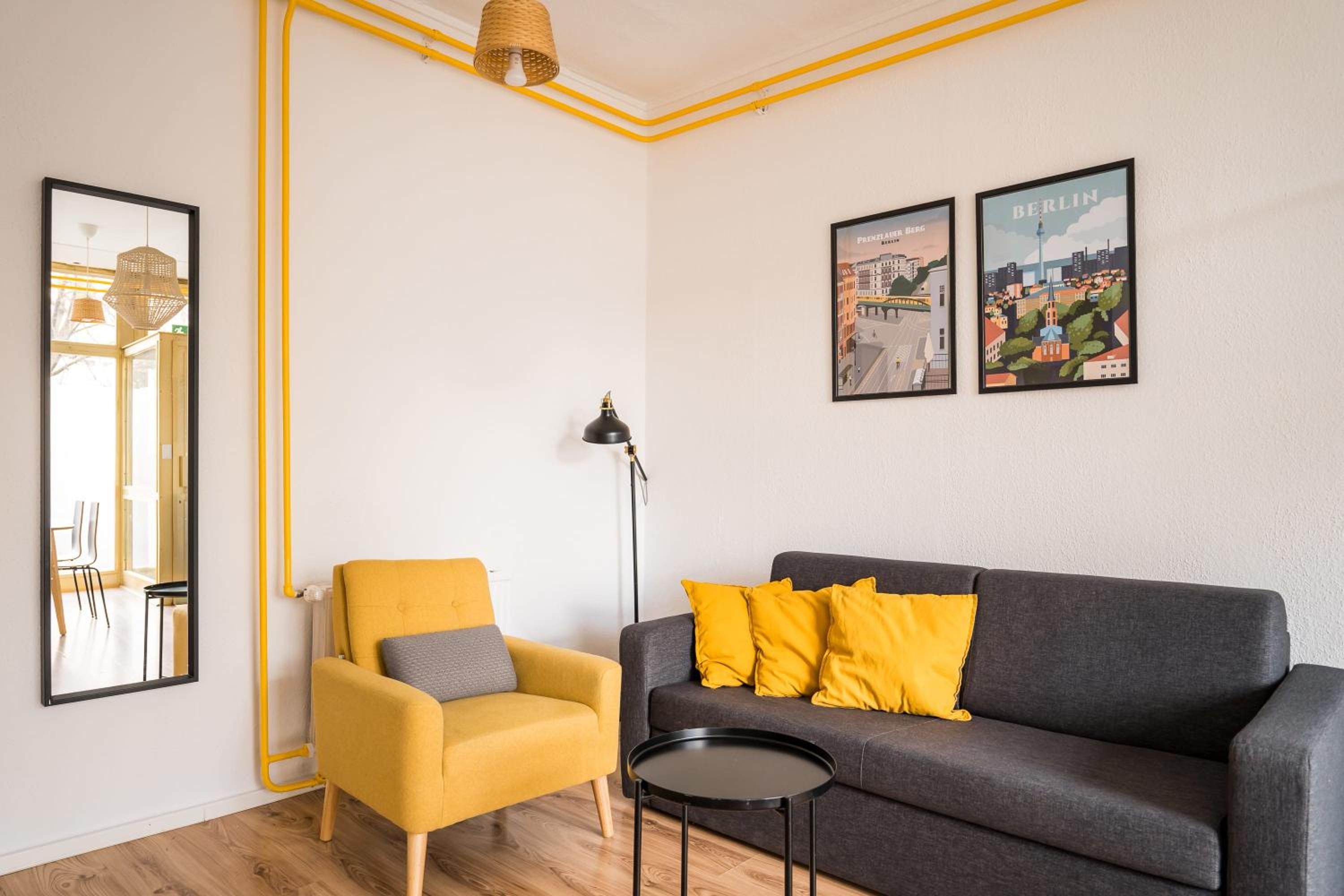 2 Bedroom Apartment in convinient location