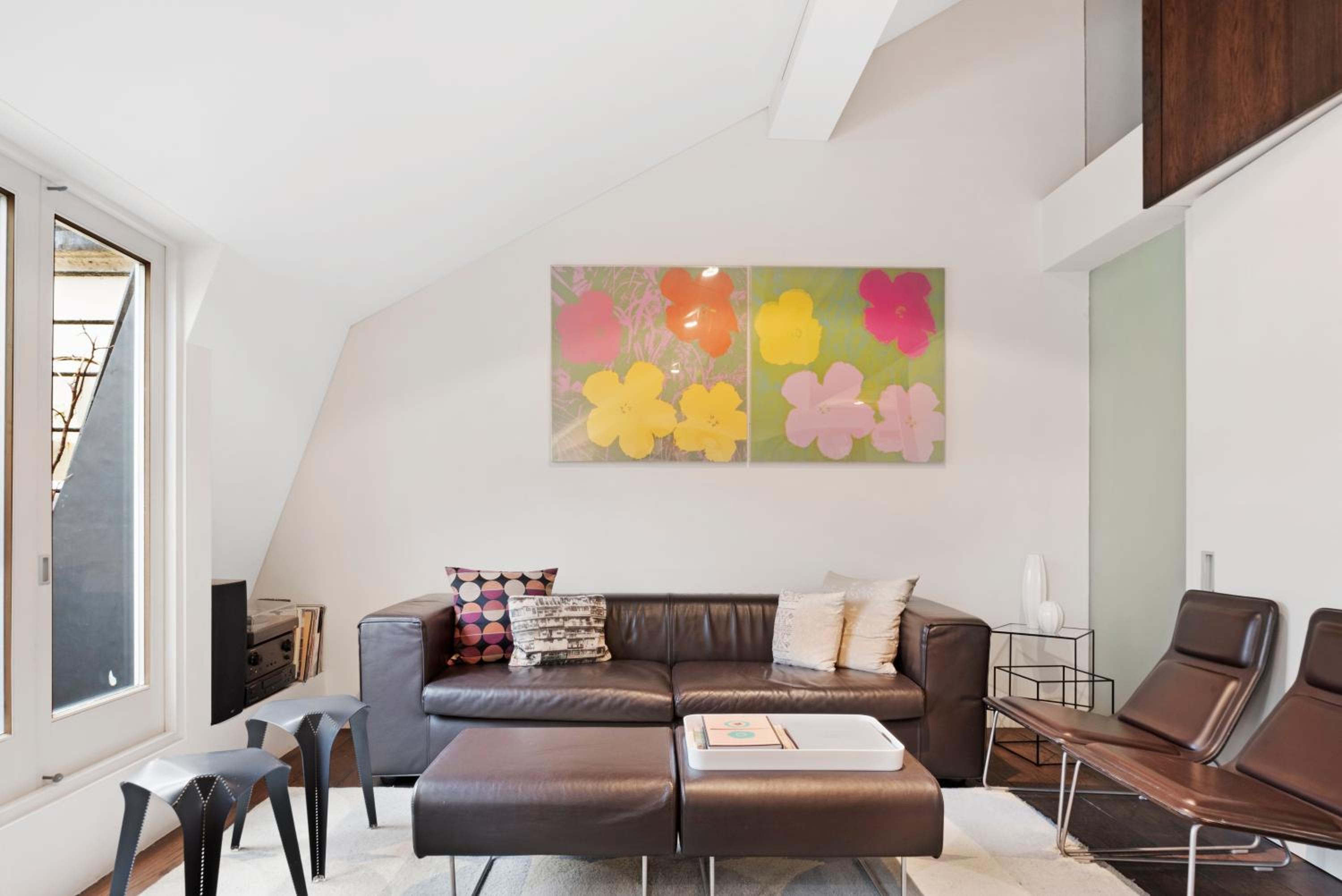 Elegant Paddington Penthouse by MoreThanStays