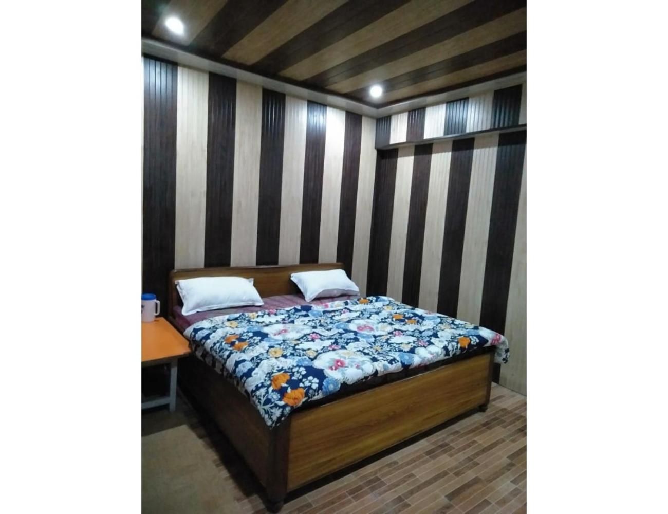 Photo 9