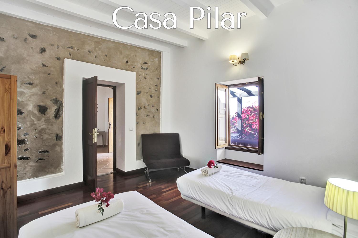 Casa Pilar, Aurora y Tarabilla en Finca Ecológica