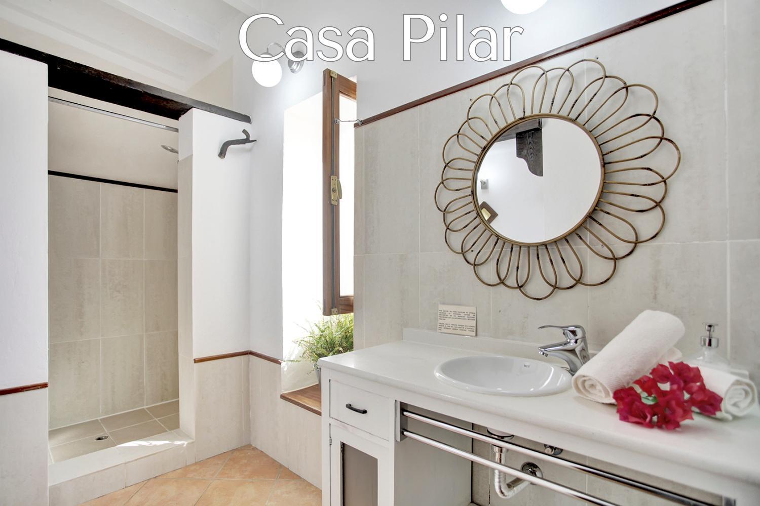 Casa Pilar, Aurora y Tarabilla en Finca Ecológica
