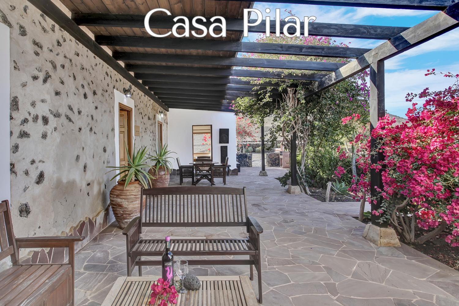 Casa Pilar, Aurora y Tarabilla en Finca Ecológica