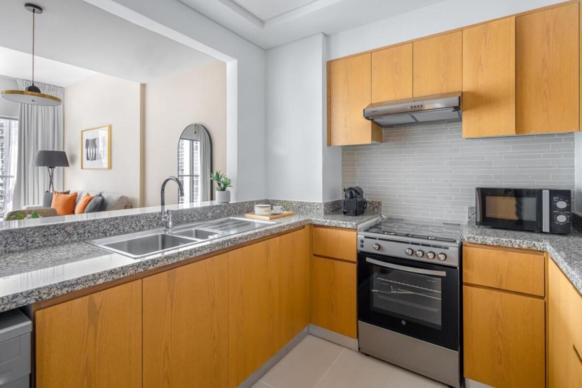 Silkhaus elegant and Spacious 1BDR in Downtown near Business Bay