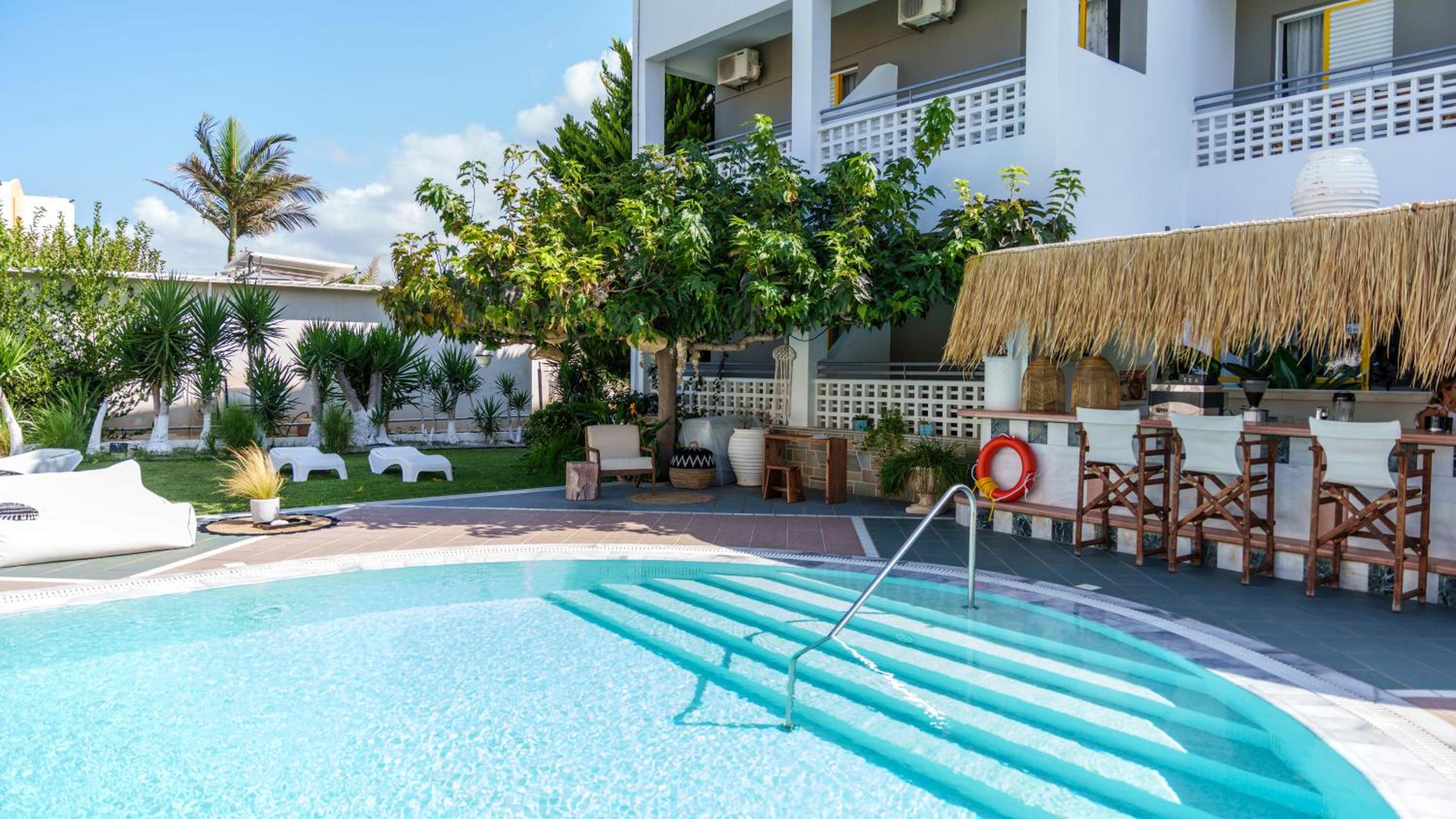Stella Maria Hotel & Suites