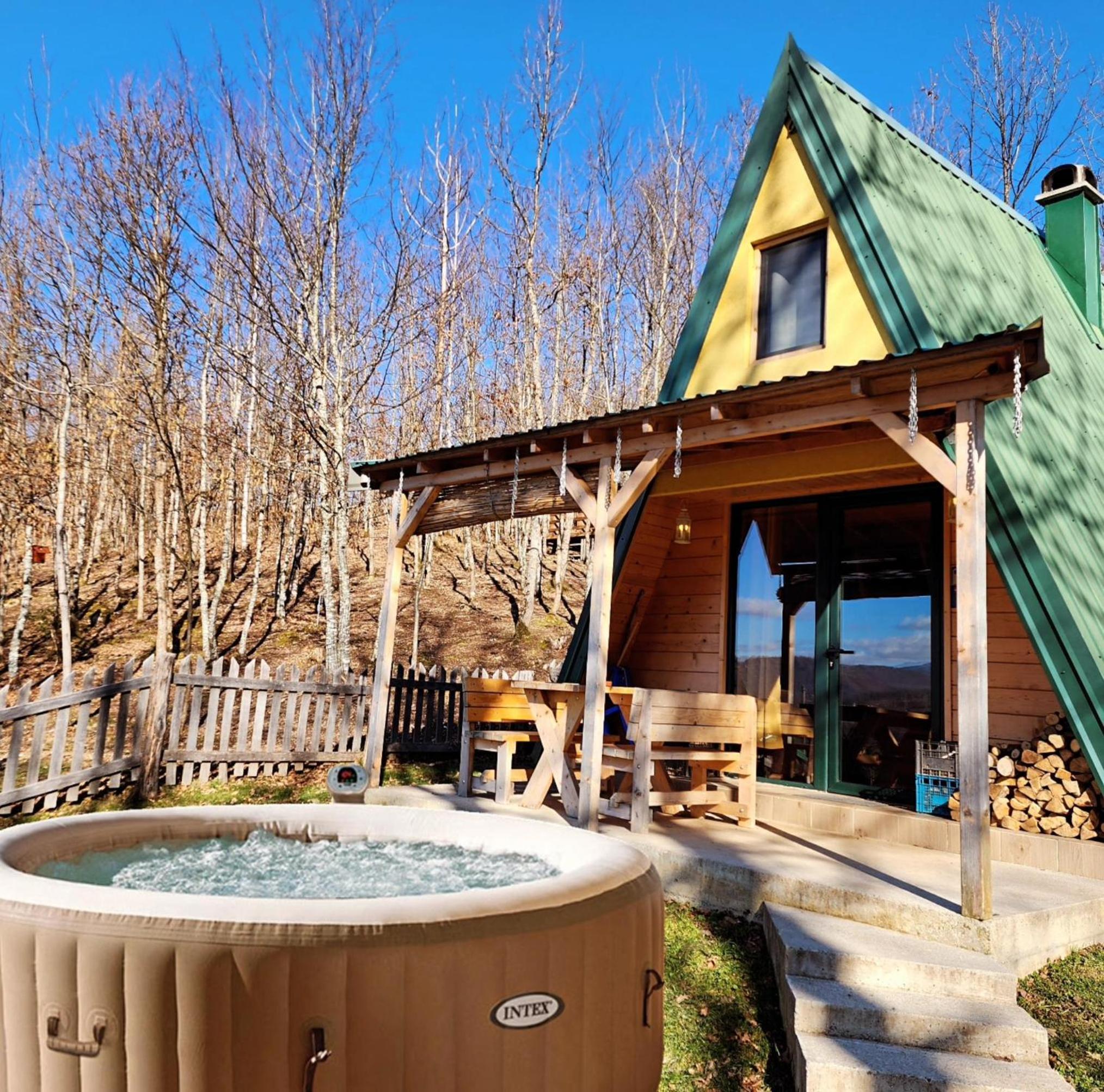 Honeywood Cabin II with Private Spa view 2