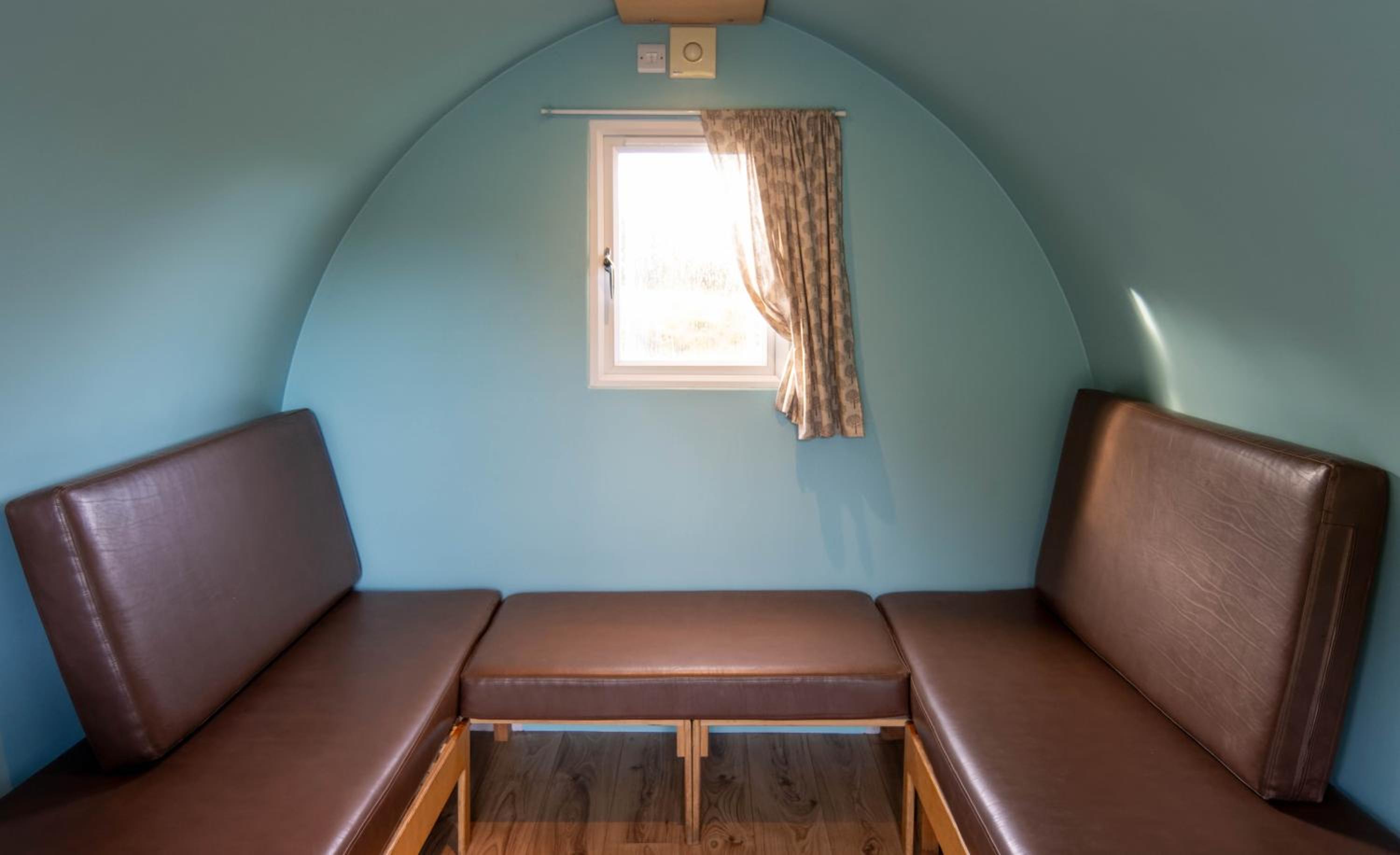 Broom Leisure Camping Pods view 3
