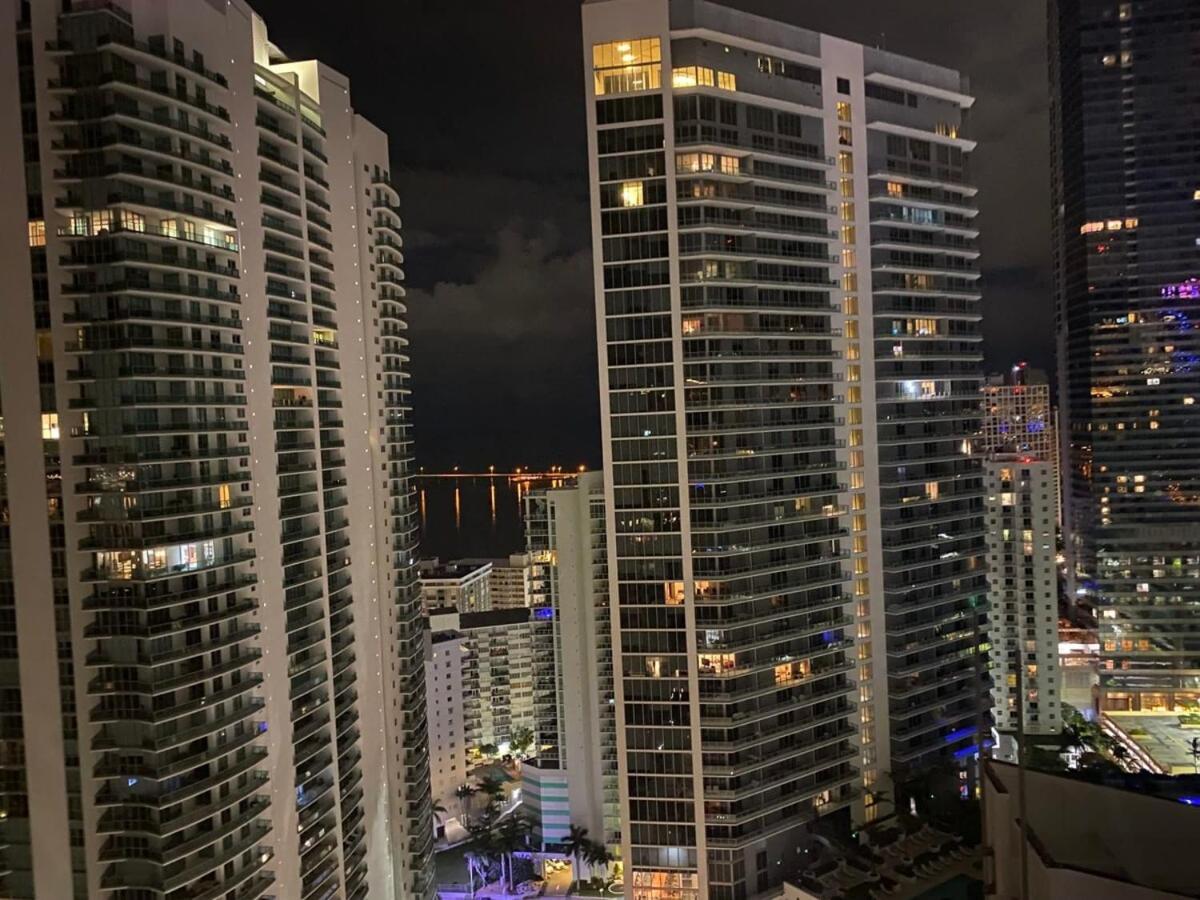 BnB Hyperion - Luxe 3B Condo w City & Ocean Views