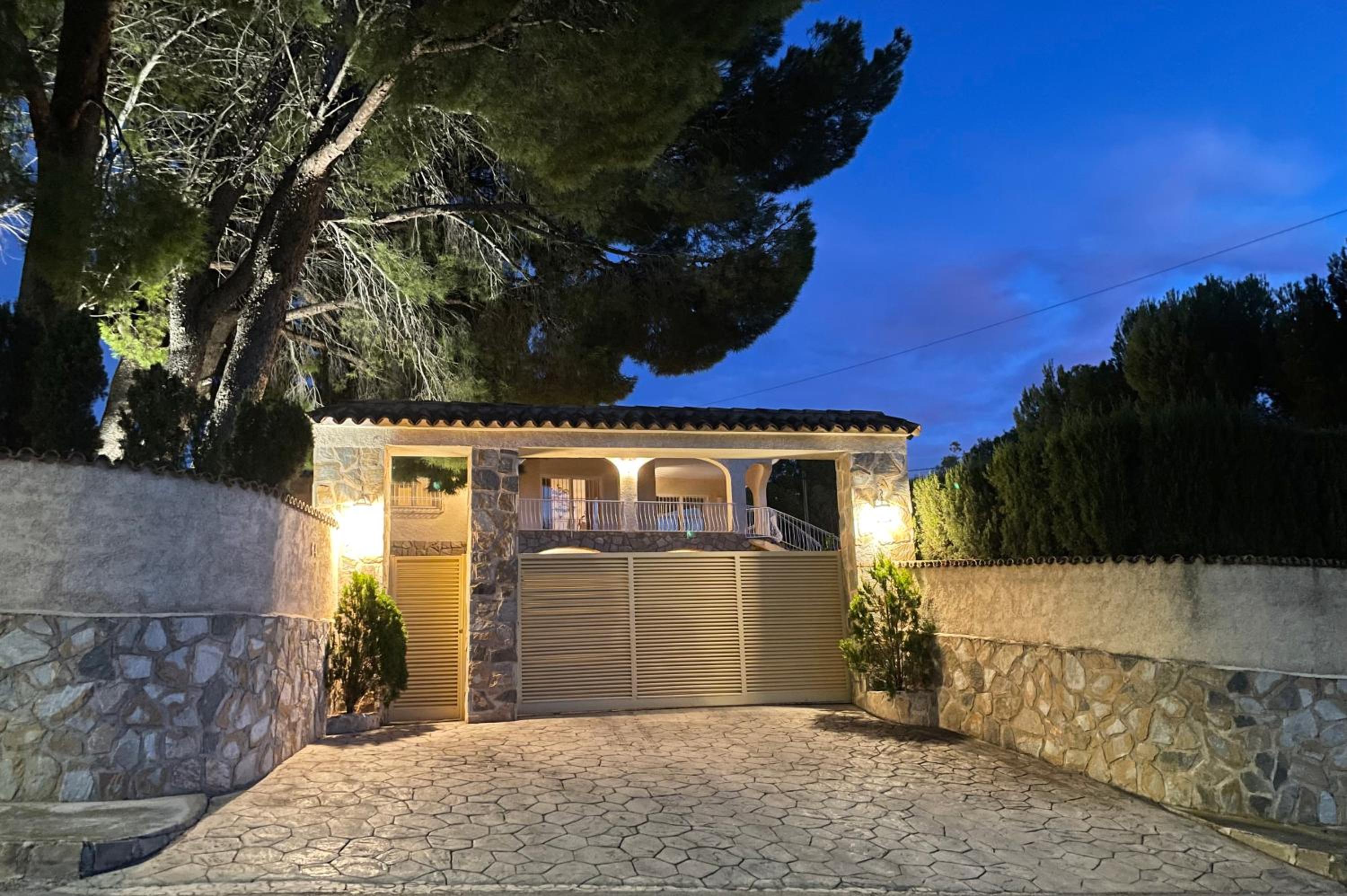Villa con piscina en Altea